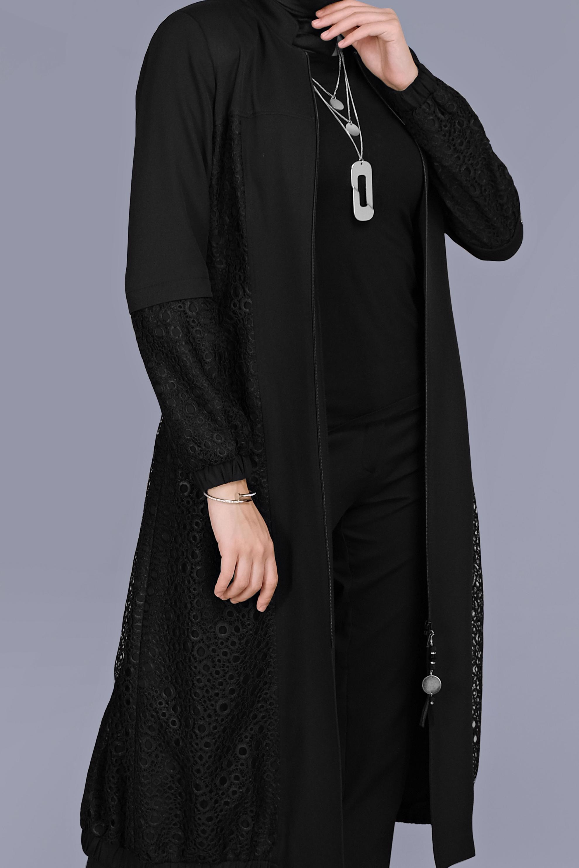 Tesettür giyim SİYAH GÜPÜR DETAYLI FERMUARLI TRENÇKOT 10378