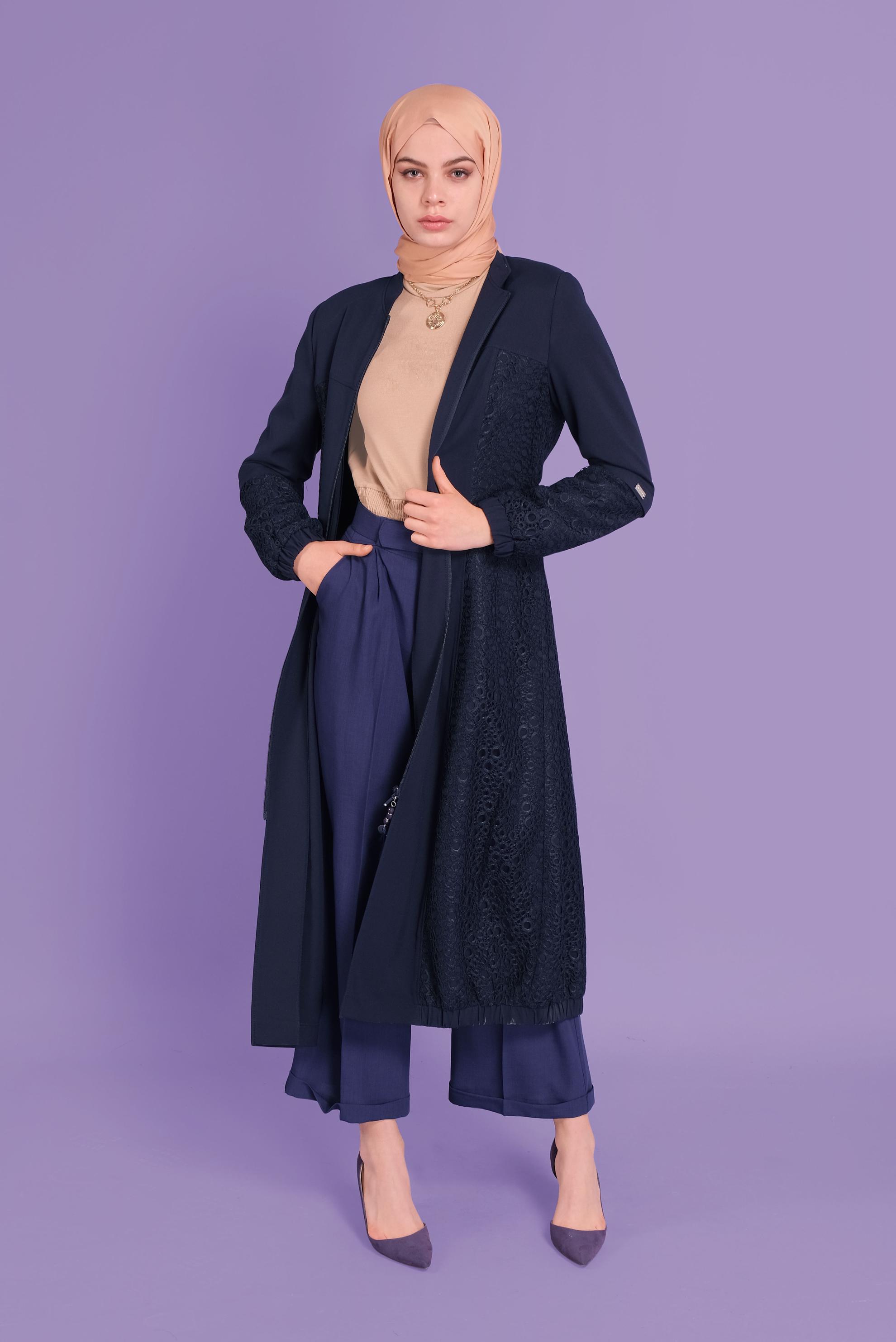 Tesettür giyim LACİVERT GÜPÜR DETAYLI FERMUARLI TRENÇKOT 10378