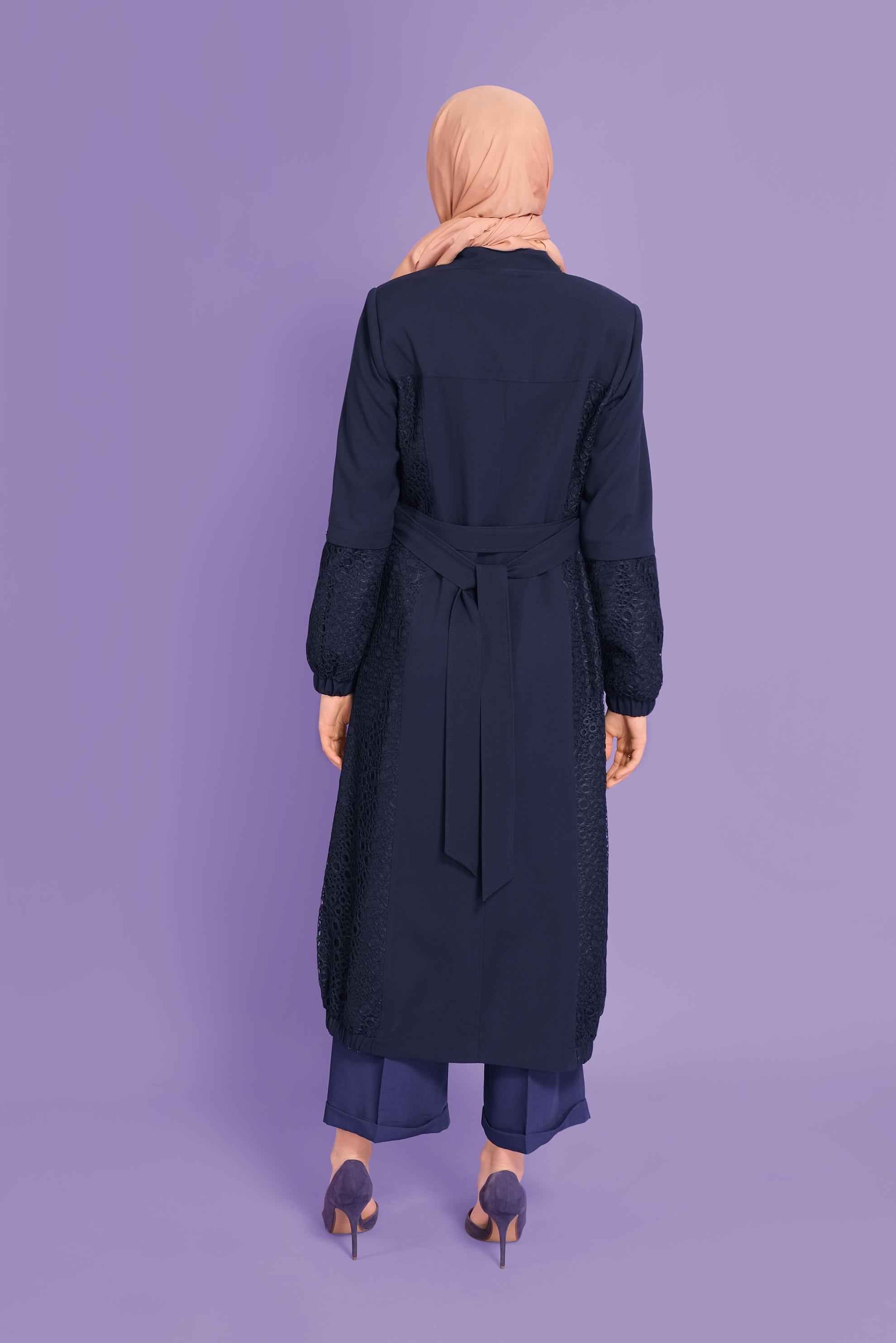 Tesettür giyim LACİVERT GÜPÜR DETAYLI FERMUARLI TRENÇKOT 10378