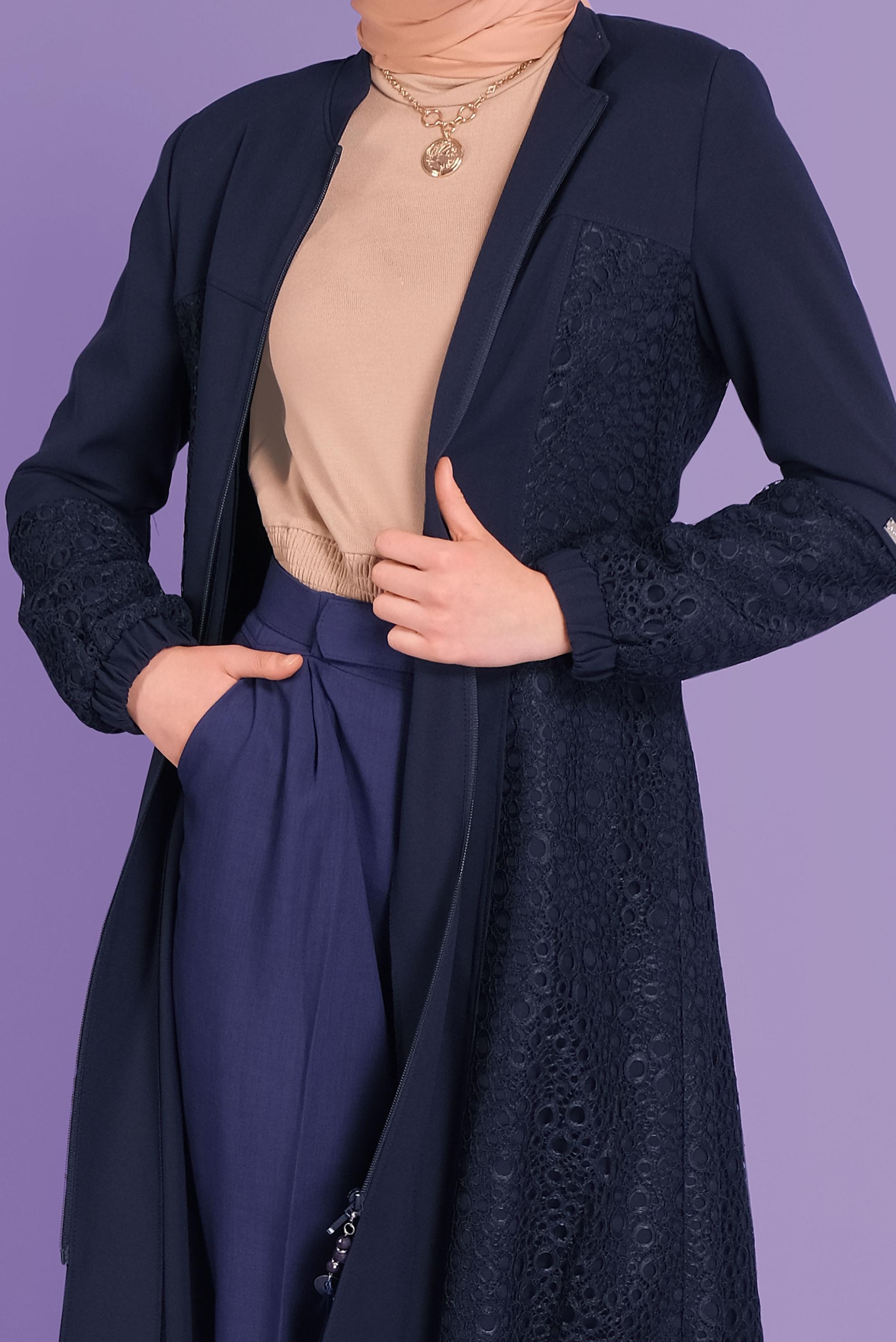 Tesettür giyim LACİVERT GÜPÜR DETAYLI FERMUARLI TRENÇKOT 10378