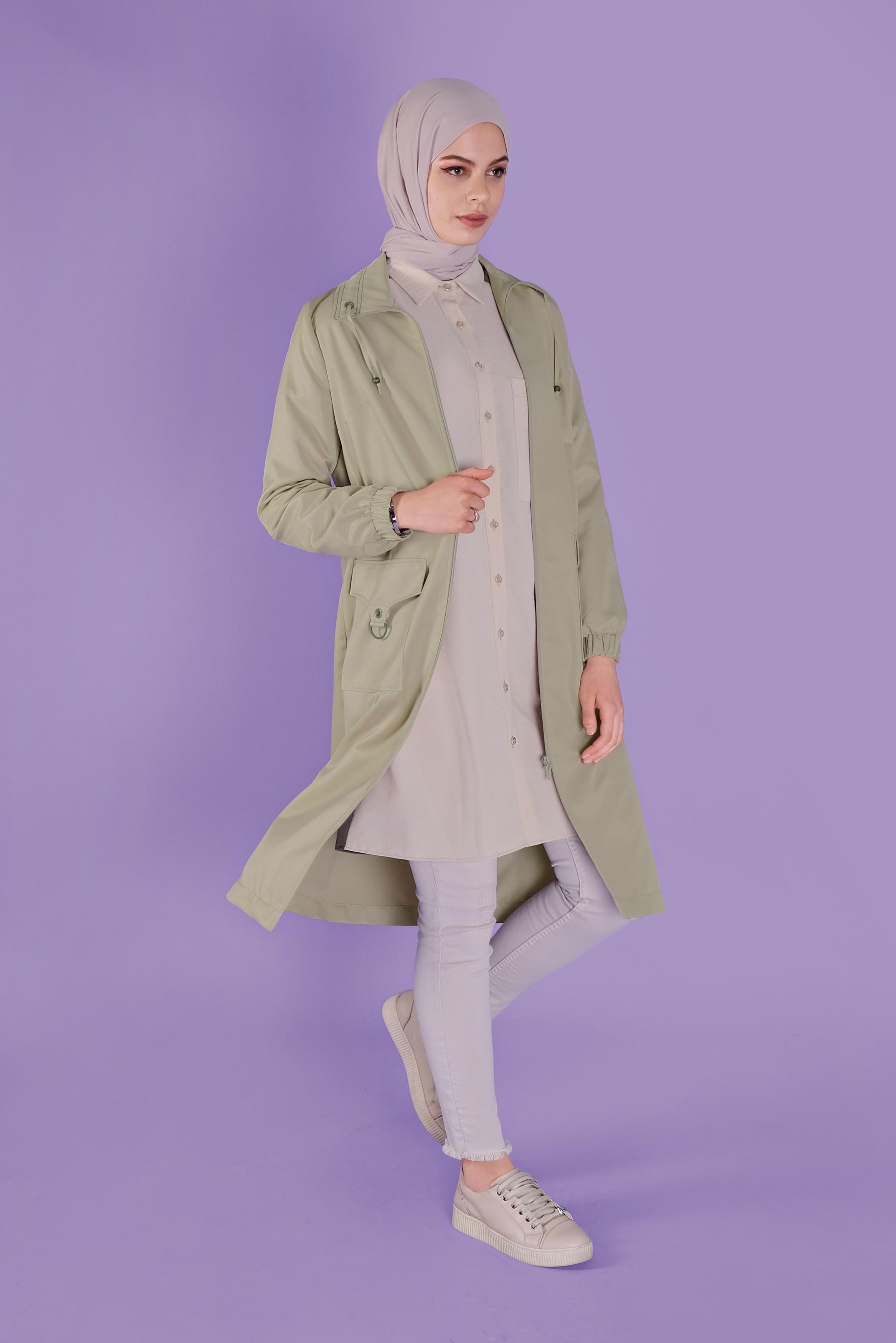 Tesettür giyim BEJ CEPLERİ DETAYLI FERMUARLI TRENÇKOT 10396 