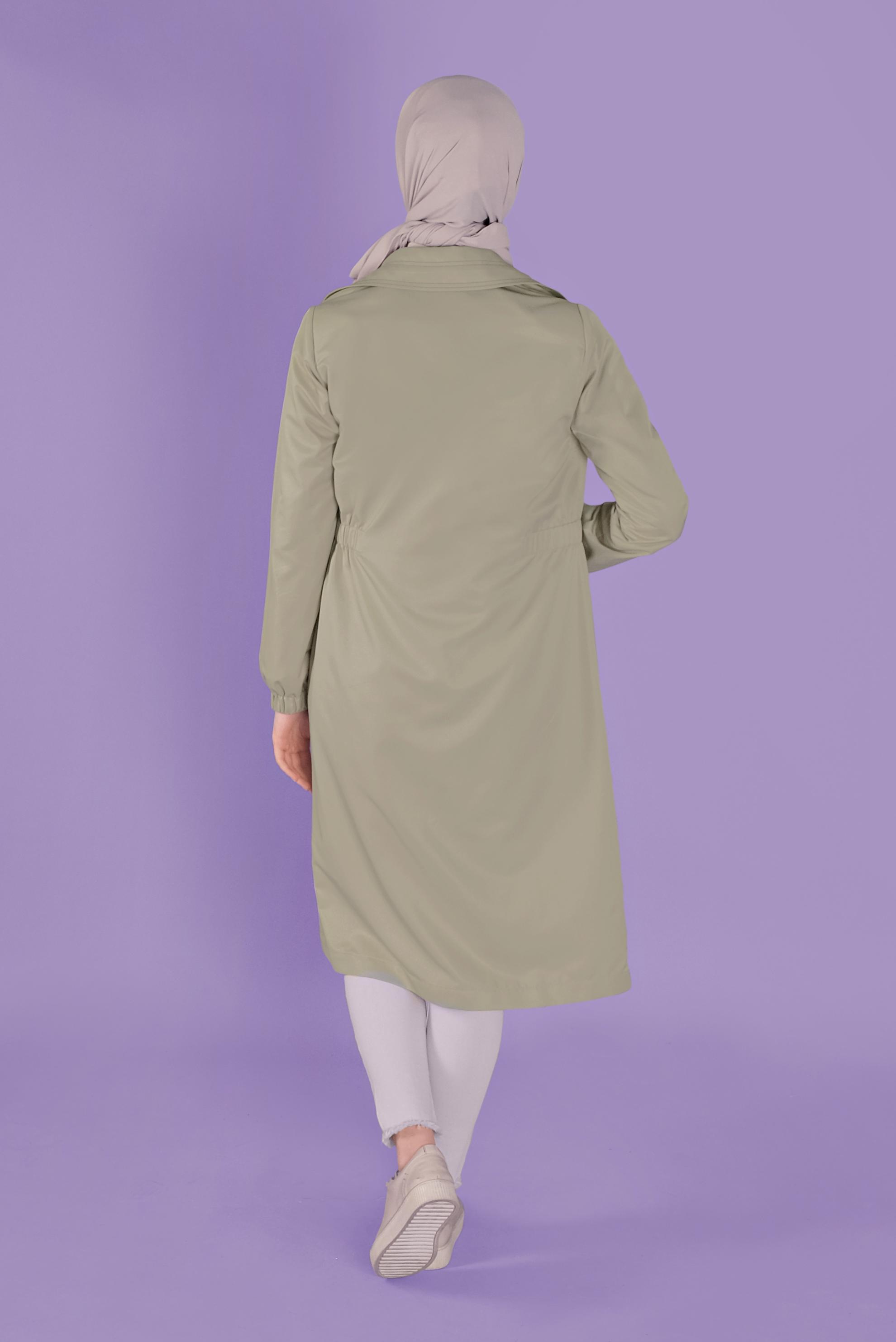 Tesettür giyim BEJ CEPLERİ DETAYLI FERMUARLI TRENÇKOT 10396 