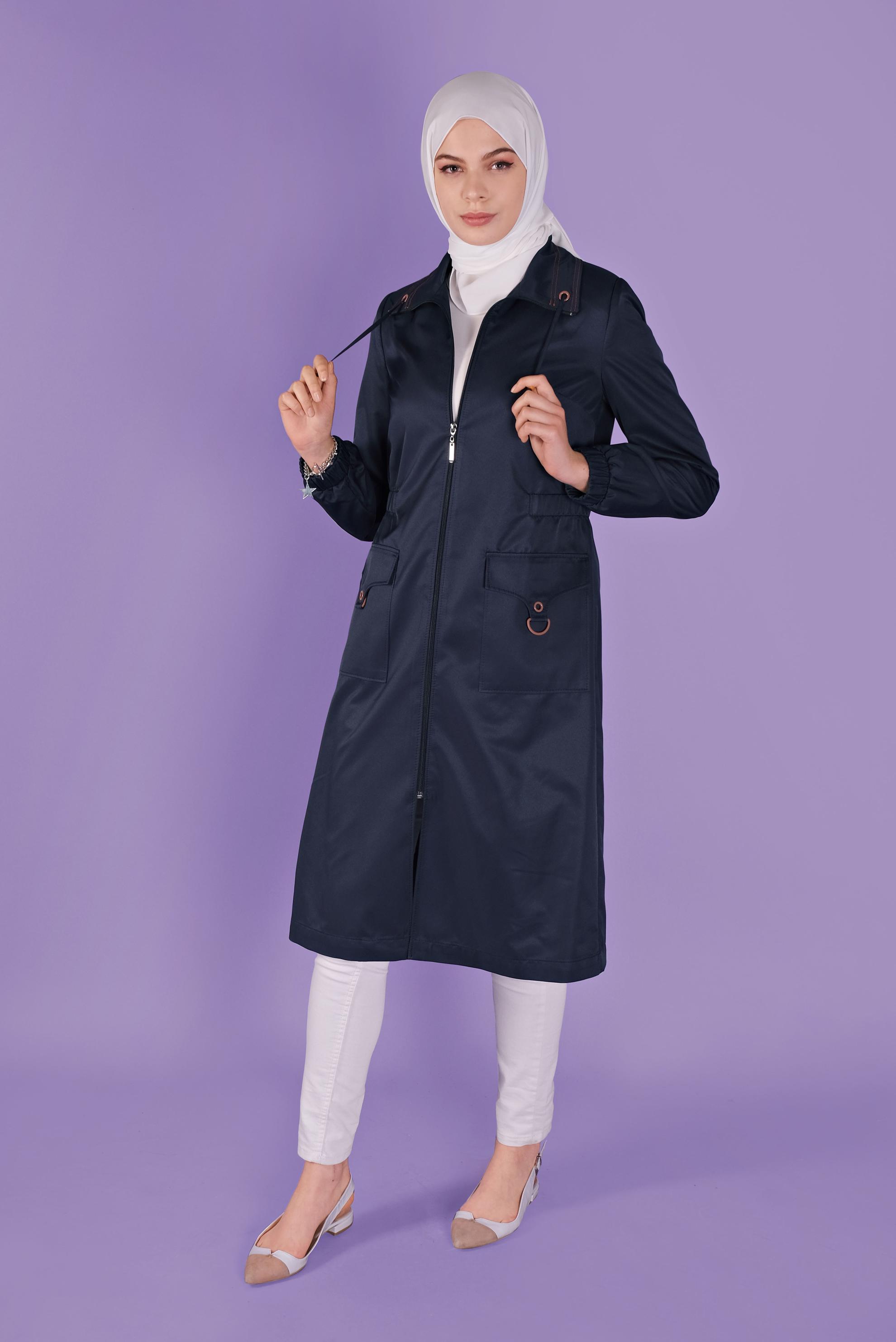 Tesettür giyim LACİVERT CEPLERİ DETAYLI FERMUARLI TRENÇKOT 10396 