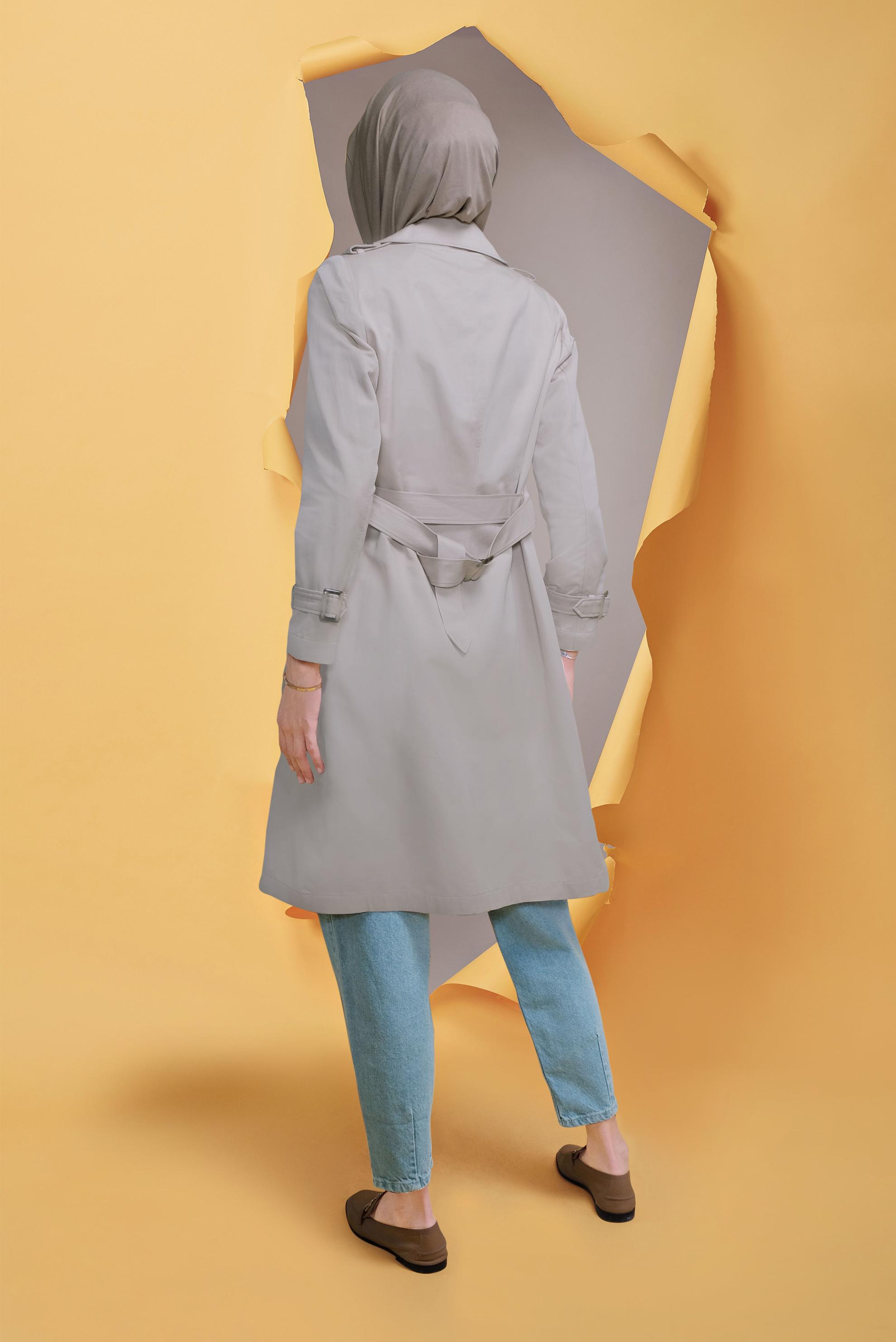 Tesettür giyim BEJ PAMUKLU DÜĞMELİ TRENÇKOT 10410