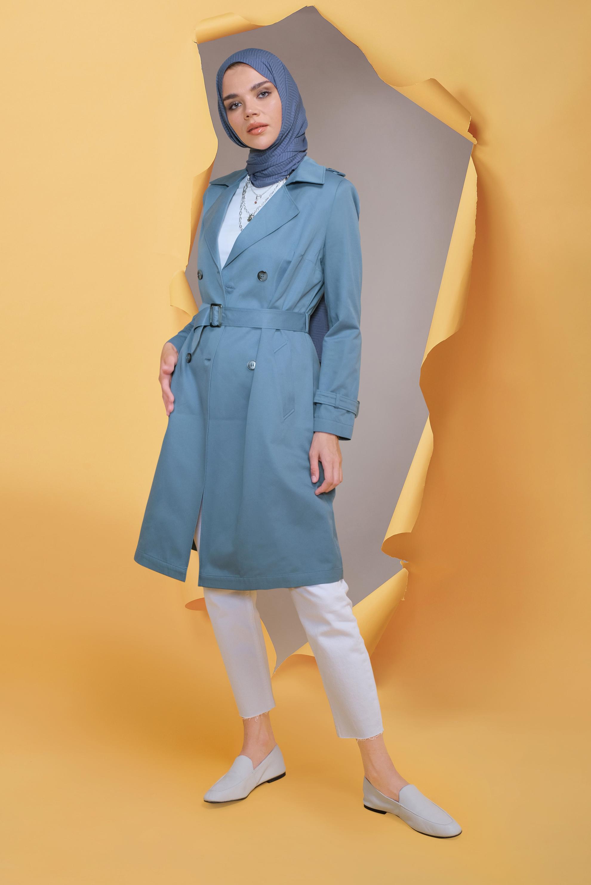 Tesettür giyim MAVİ PAMUKLU DÜĞMELİ TRENÇKOT 10410