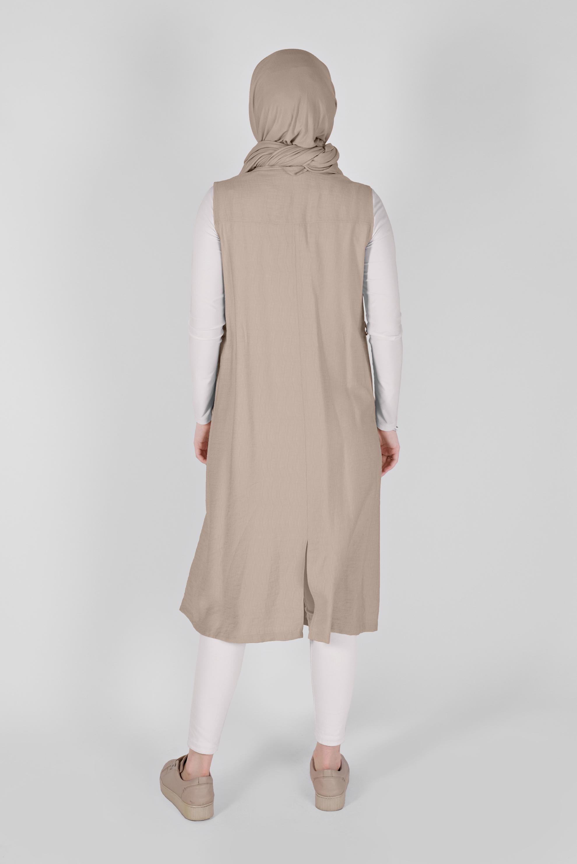 Tesettür giyim BEJ KRUVAZE YAKA CEPLİ YELEK 41467