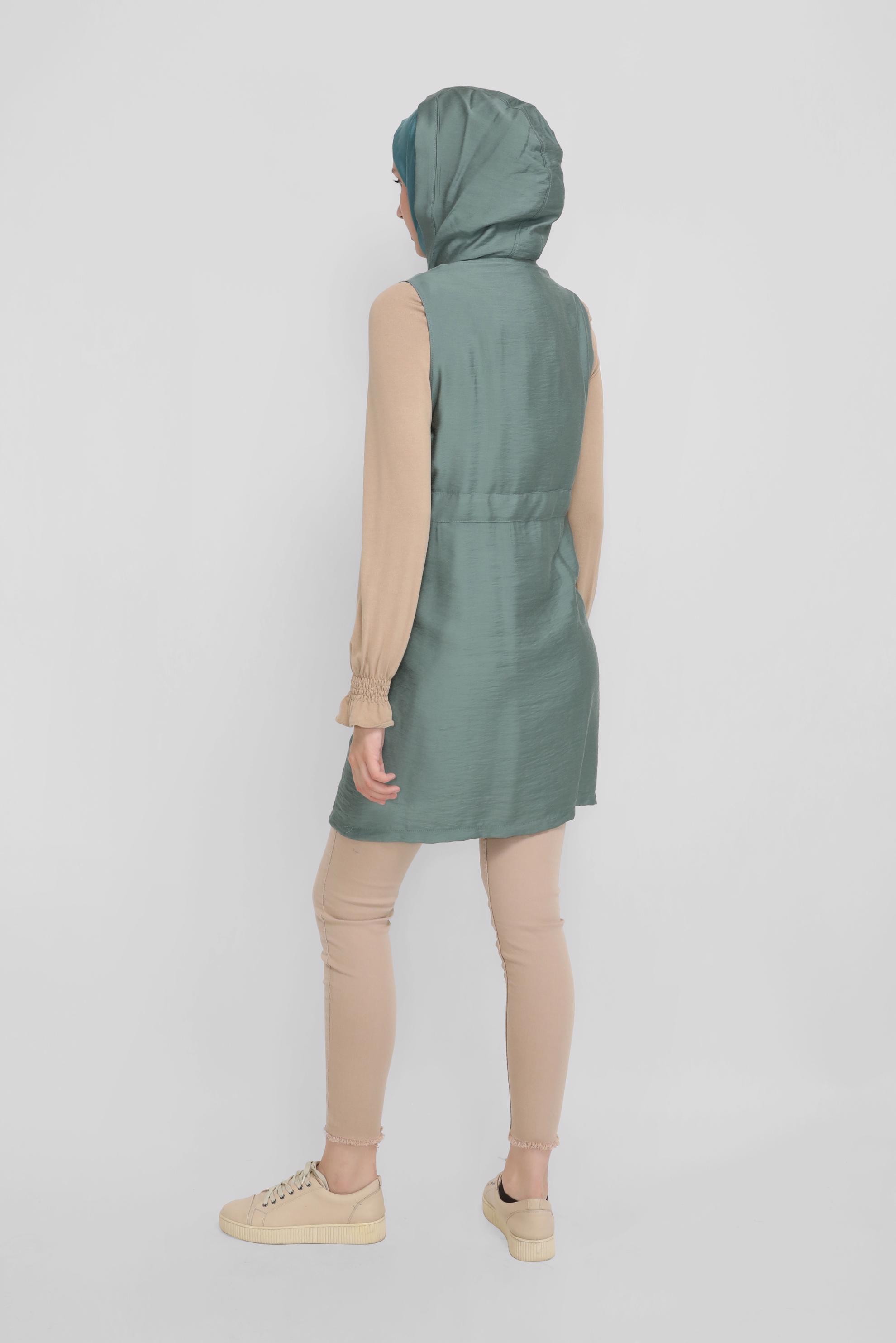 Tesettür giyim YEŞİL KAPÜŞONLU KUŞAKLI YELEK 41587 