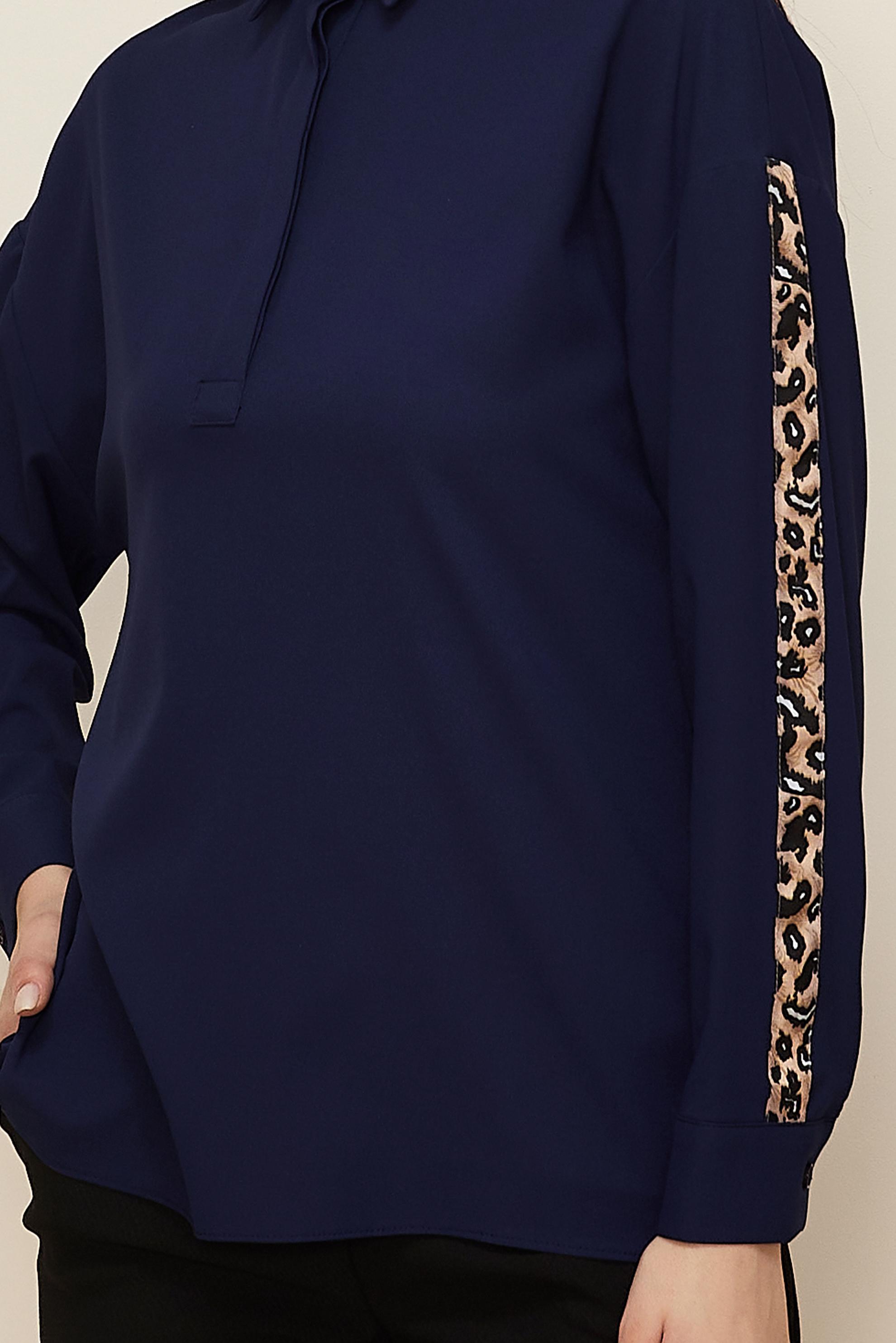 Hijab clothing NAVY BLUE STRIPED SLEEVED BLOUSE 40288 