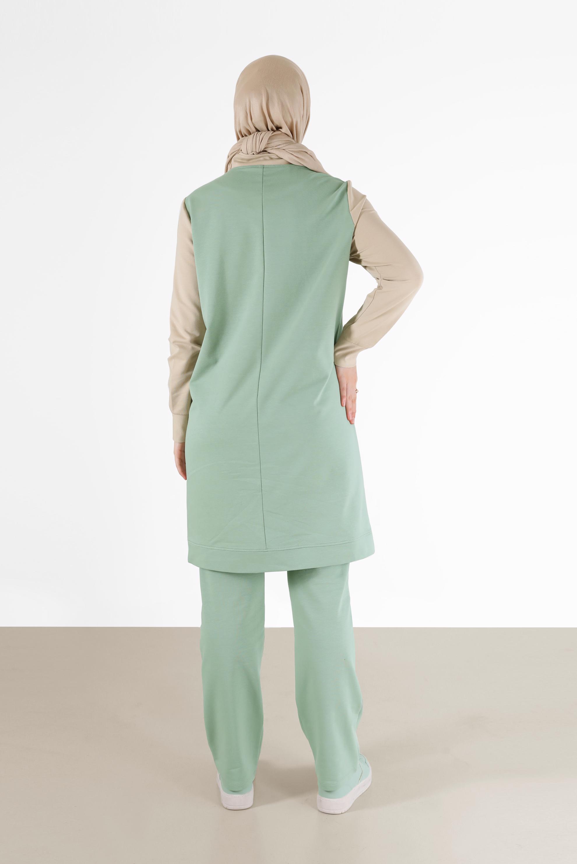 Hijab clothing GREEN ZIPPERED 2-COLOR TRACKSUIT SET 41677 
