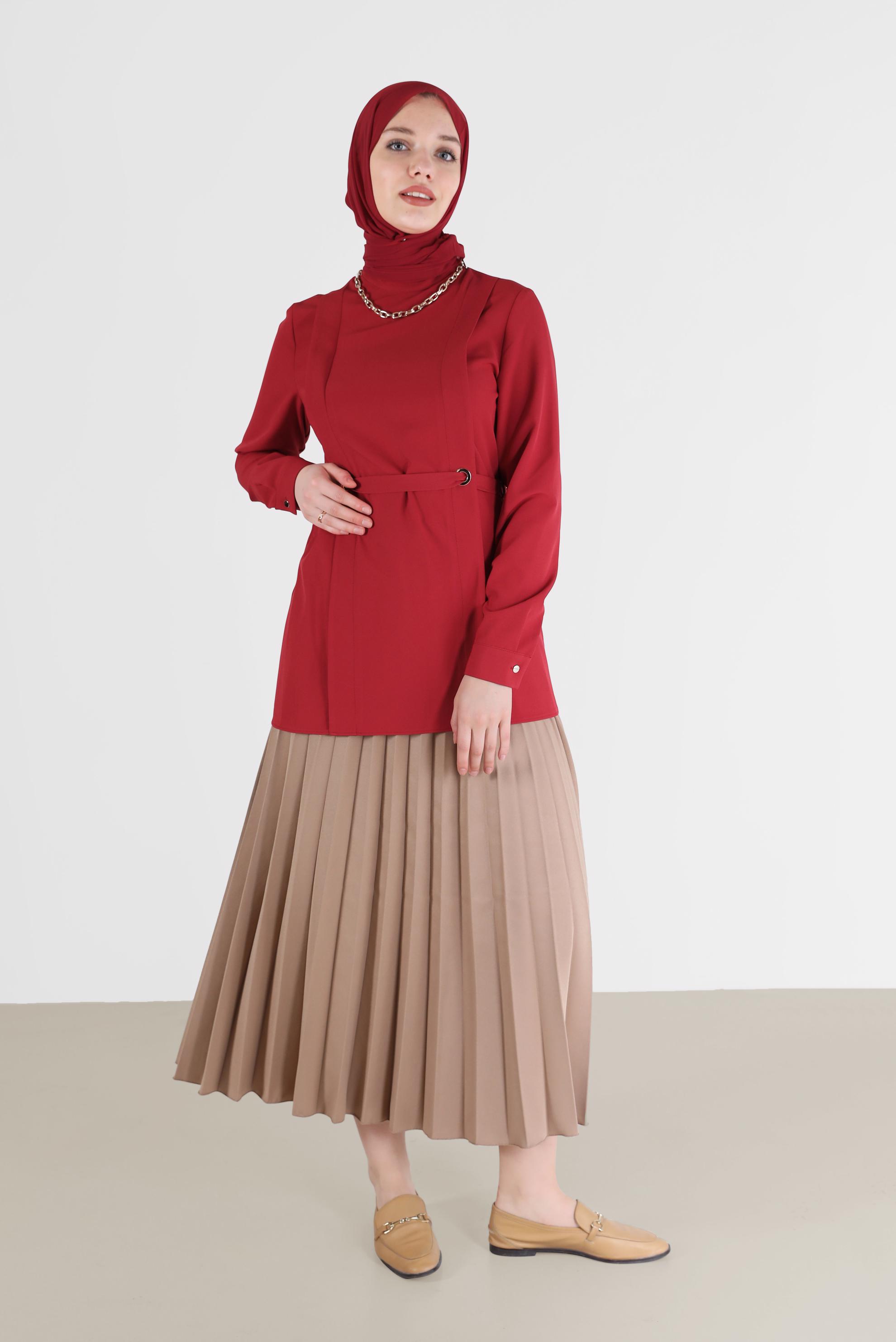 Tesettür giyim KIRMIZI KUŞGÖZÜ DETAYLI BLUZ 42338 