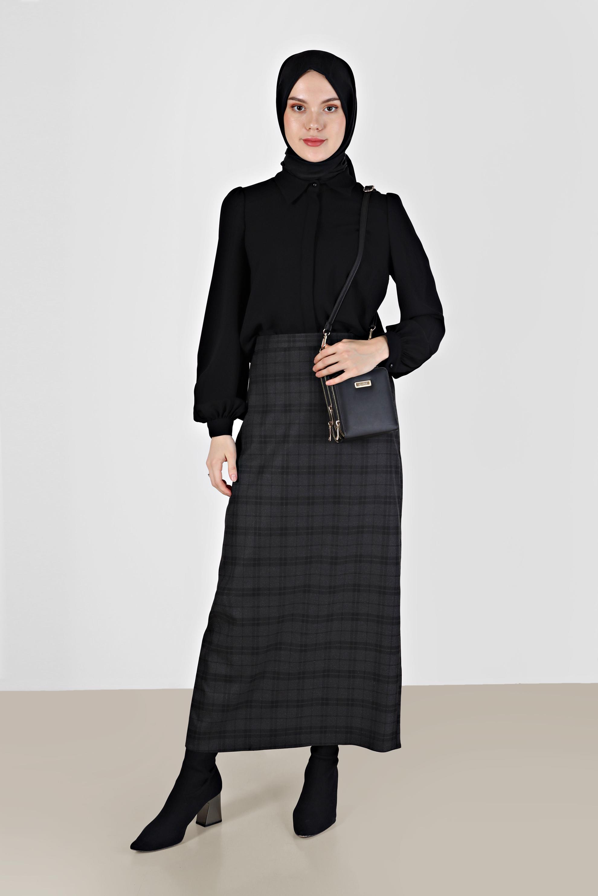 Vêtements hijab NOIR BLOUSE EN CRÊPE BOUTONS INVISIBLES 42339