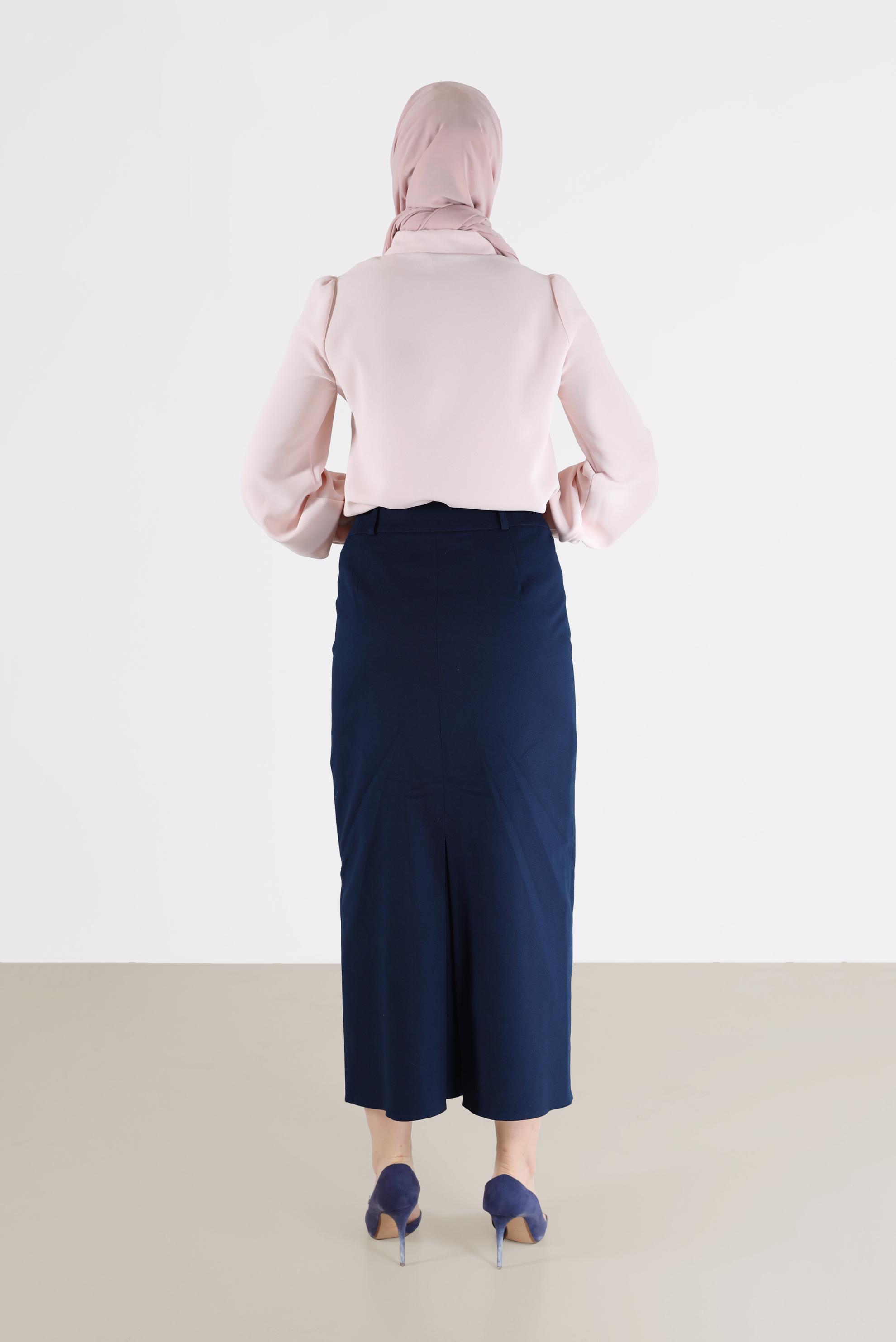 Tesettür giyim EKRU GİZLİ DÜĞMELİ KREP BLUZ 42339 