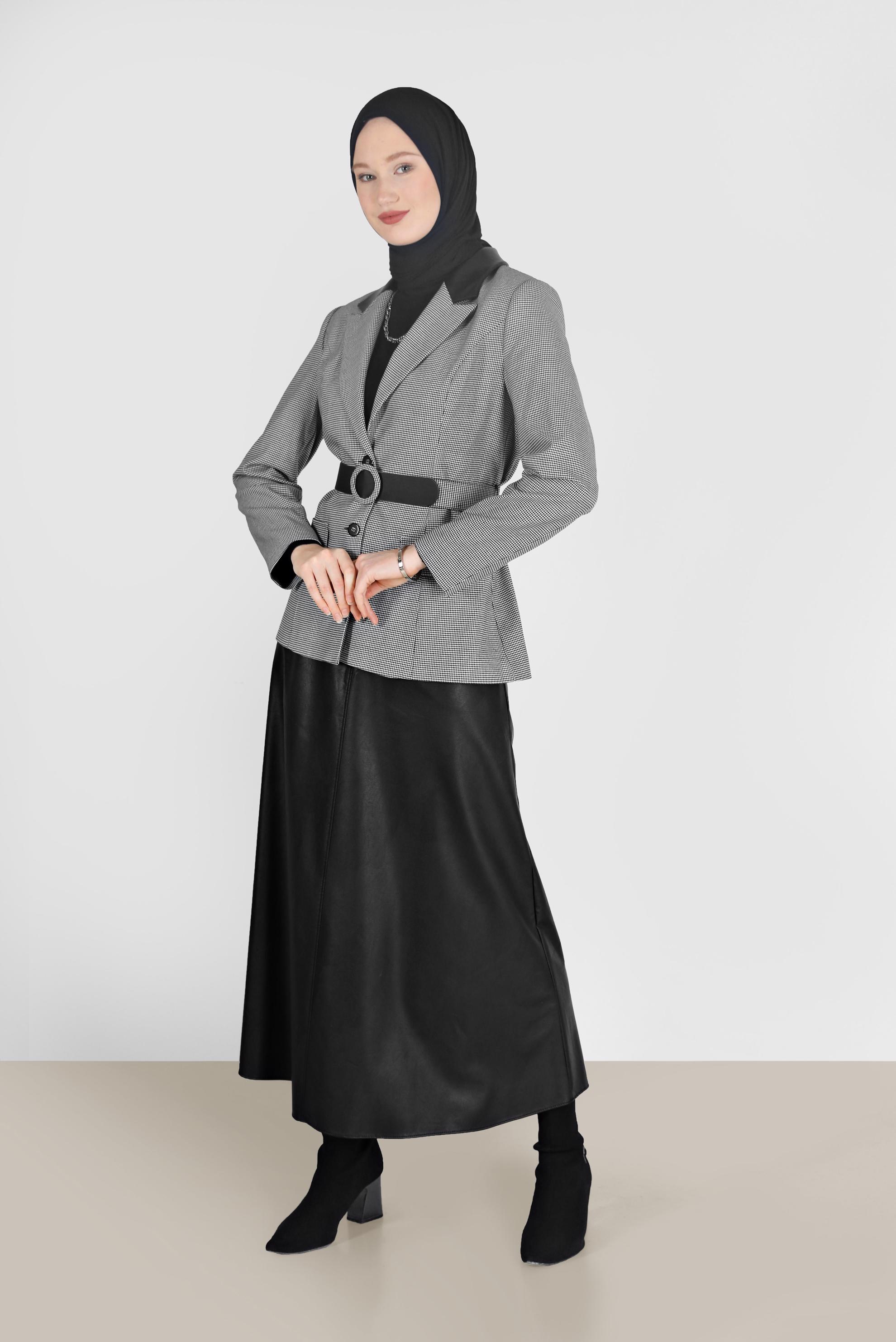 Tesettür giyim SİYAH PÖTİKARE DESENLİ DERİ DETAYLI KEMERLİ CEKET 42166 