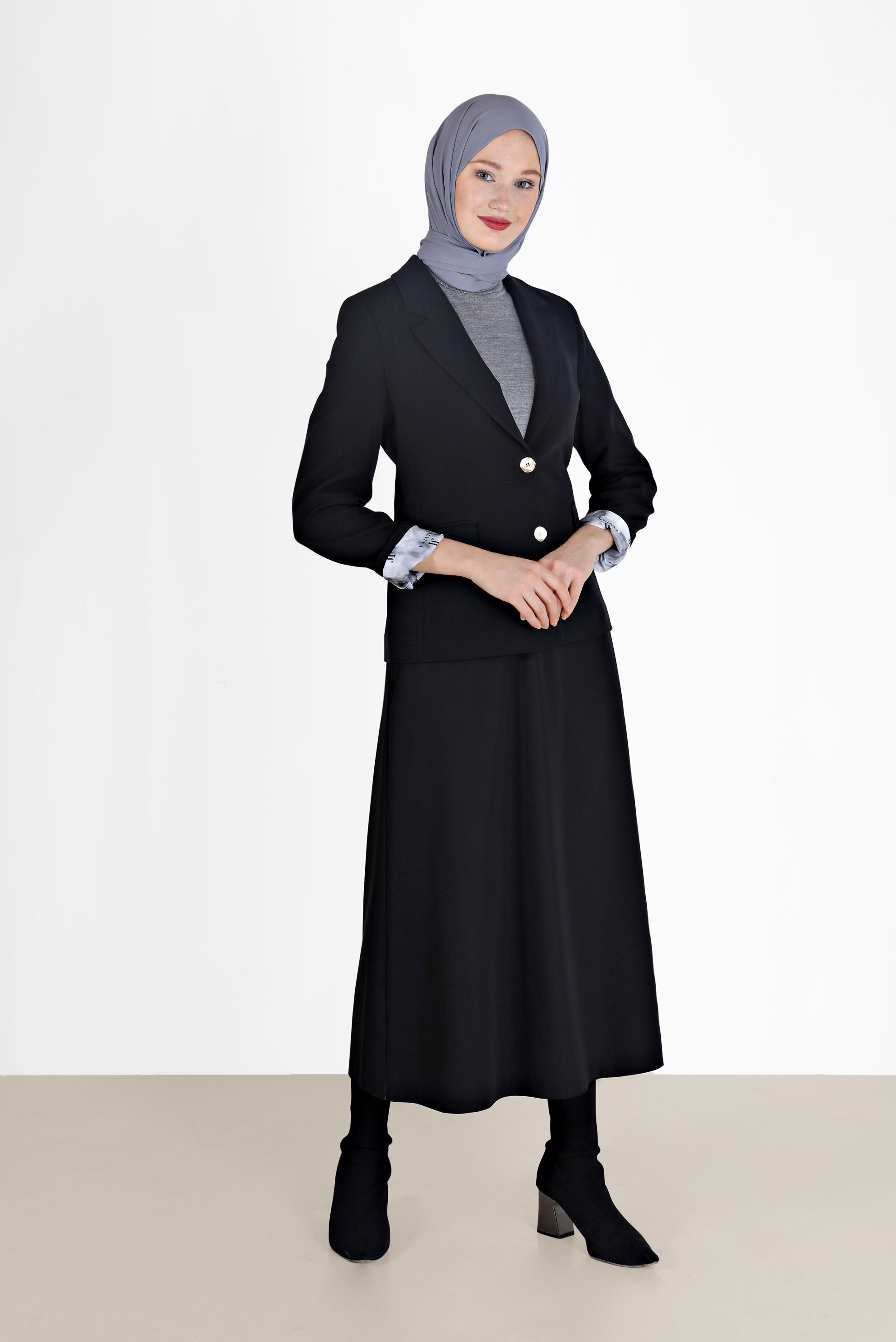 Tesettür giyim SİYAH ASTARI BASKILI KLASİK YAKA CEKET 42235 