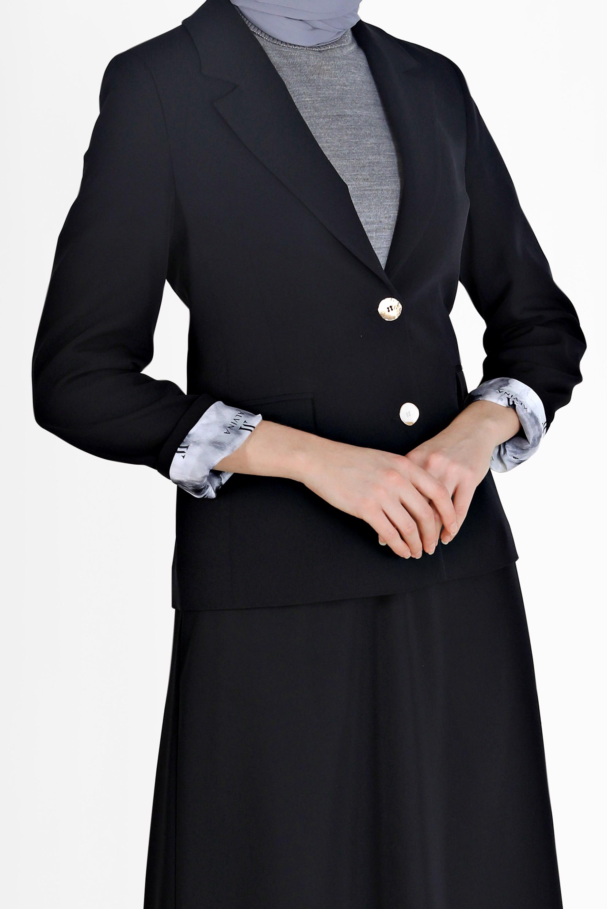 Tesettür giyim SİYAH ASTARI BASKILI KLASİK YAKA CEKET 42235 