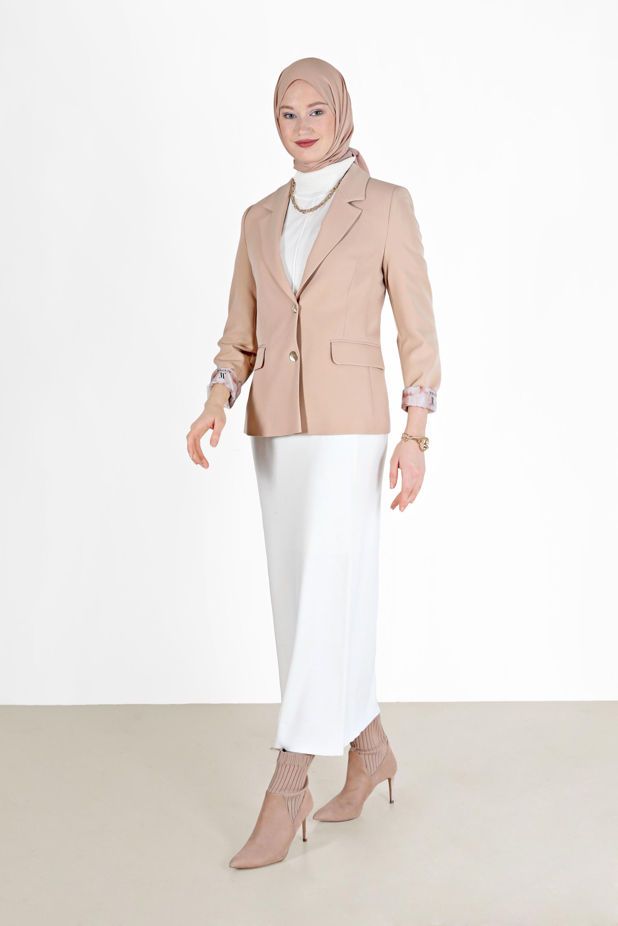 Tesettür giyim BEJ ASTARI BASKILI KLASİK YAKA CEKET 42235 