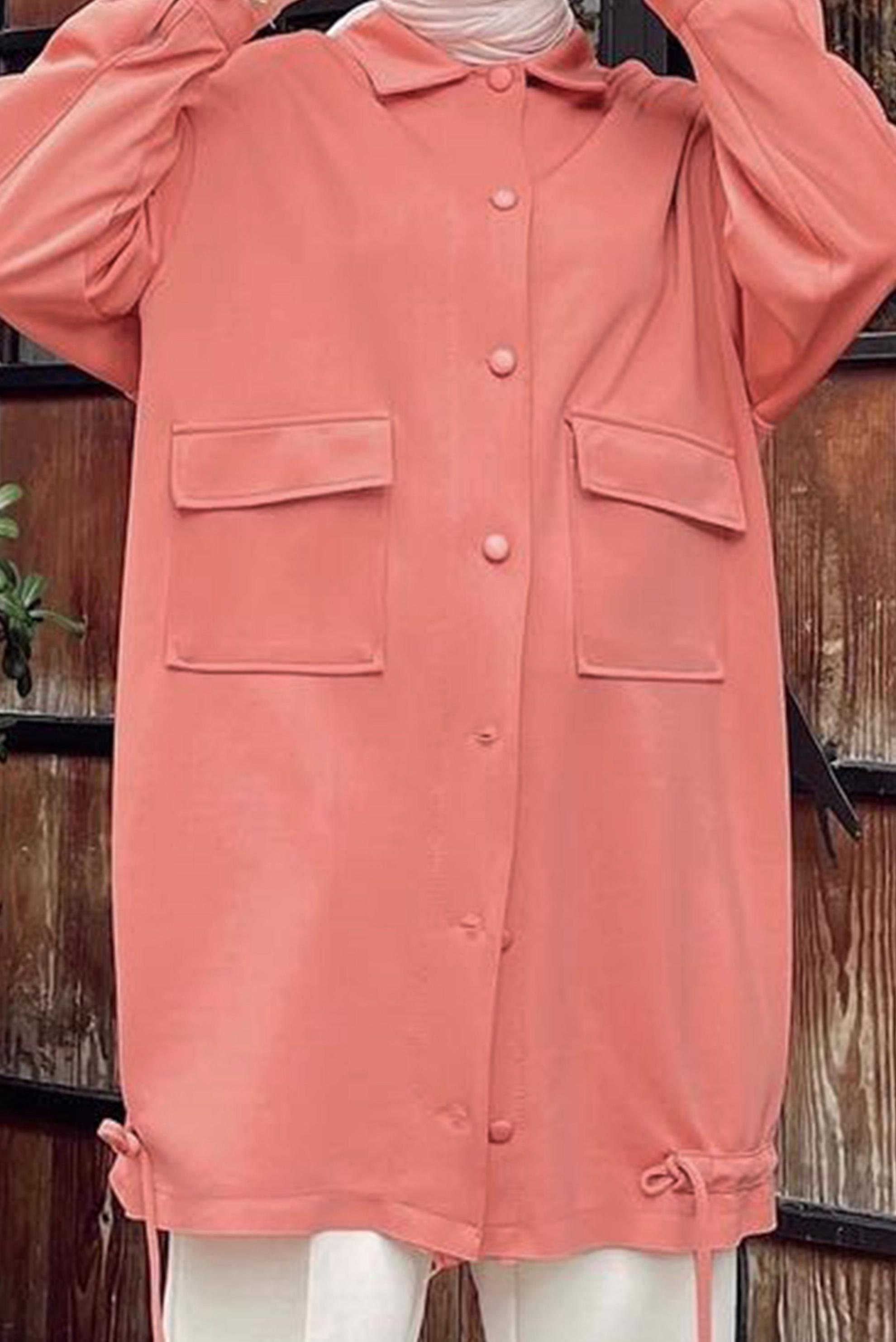 Tesettür giyim KIRMIZI CEP DETAYLI ETEK UCU BÜZGÜLÜ CEKET 42475 