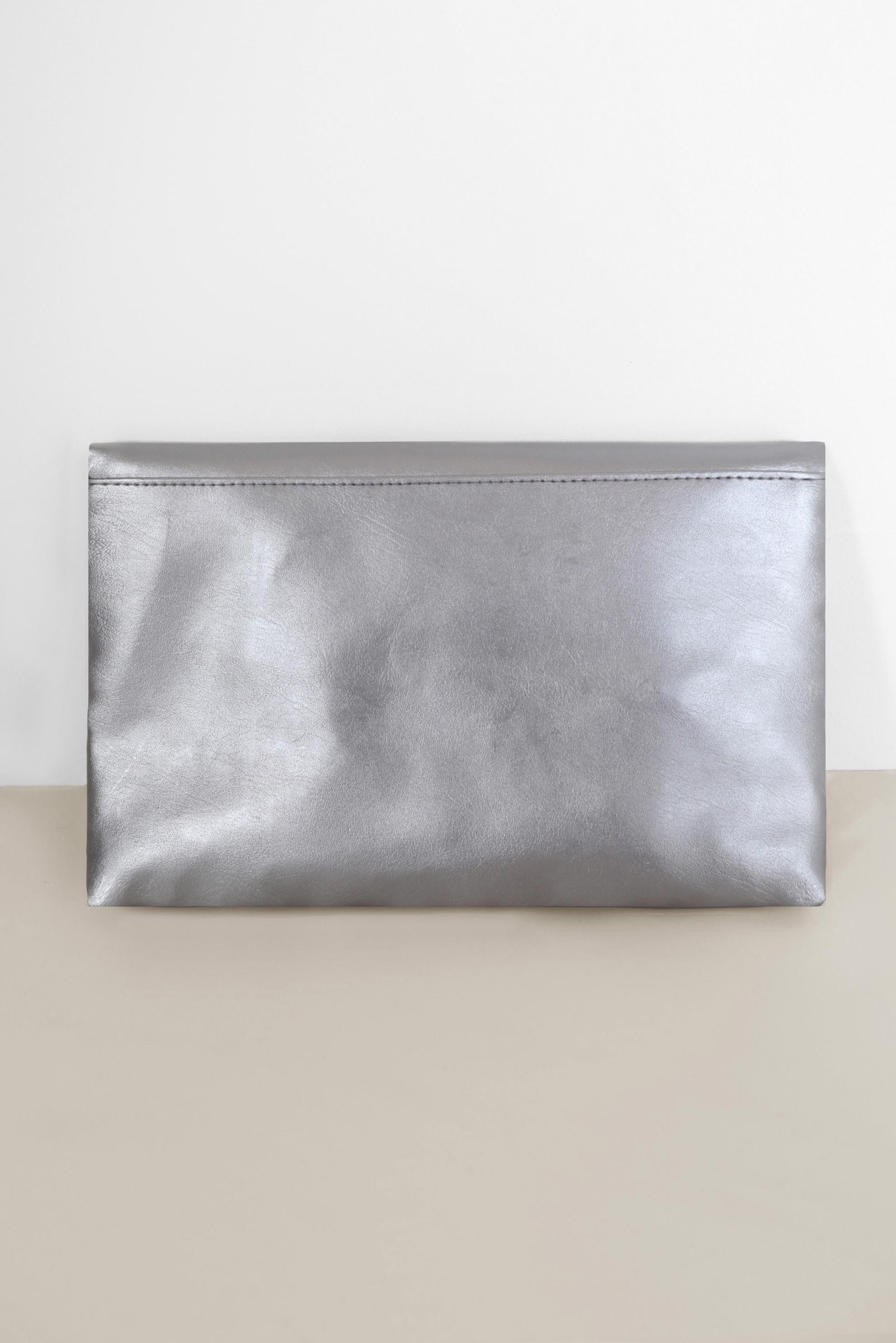 Tesettür giyim BEJ SÜET DETAYLI CLUTCH ÇANTA 042 