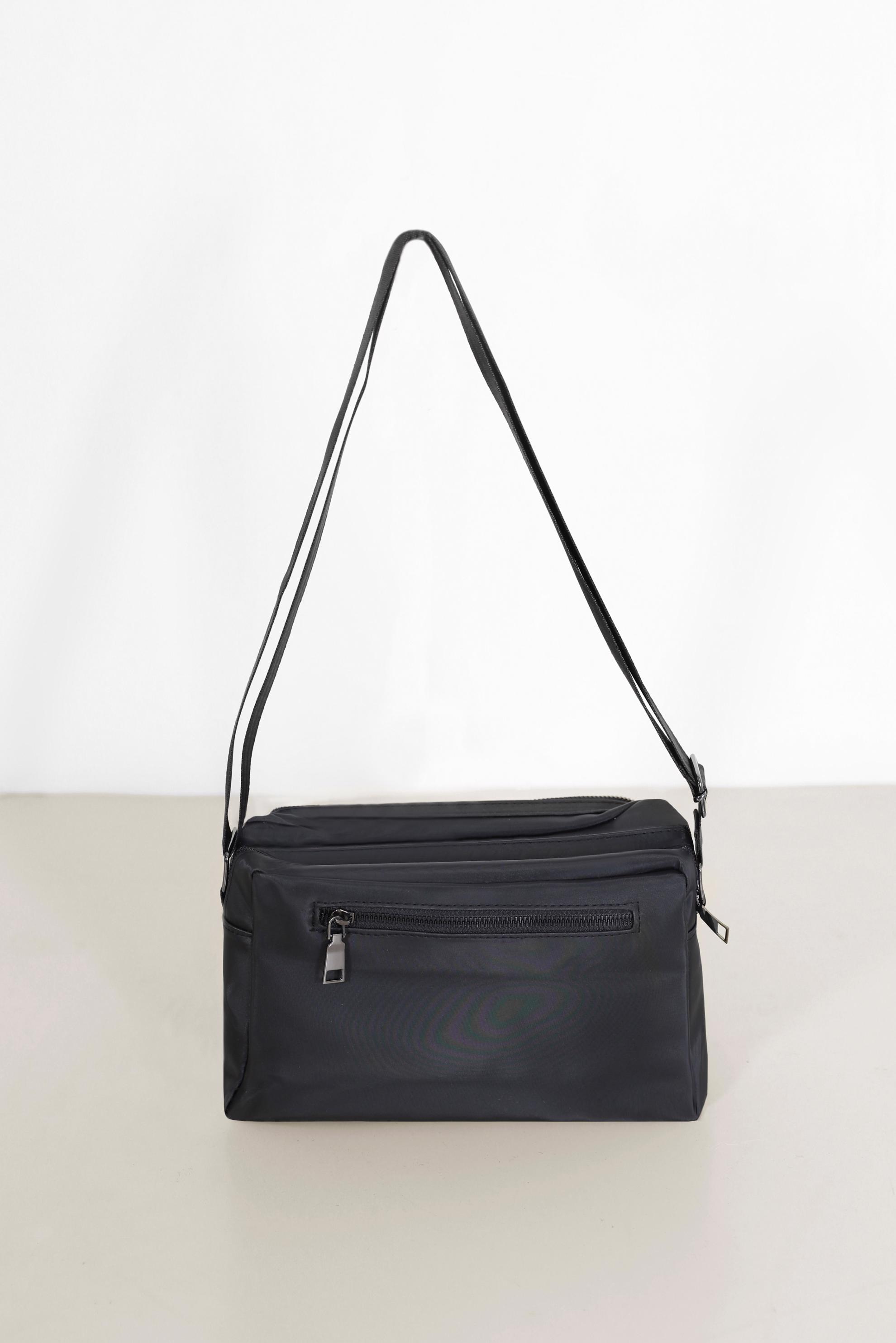 Tesettür giyim SİYAH ALVİNA KAPİTONE DETAYLI ÇANTA 1809 