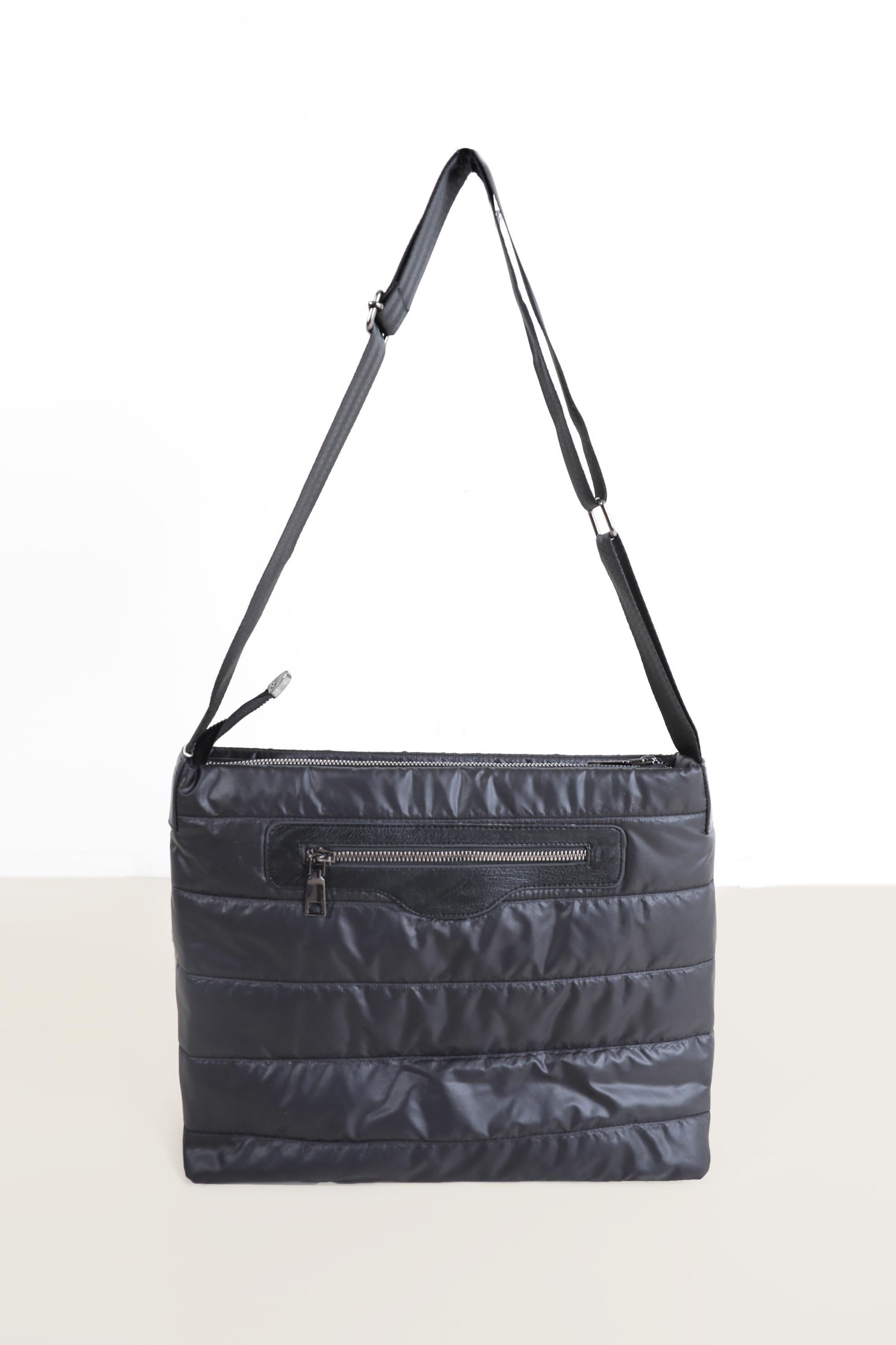 Vêtements hijab NOIR SAC MATELASSÉ AVEC FERMETURE ÉCLAIR 1871