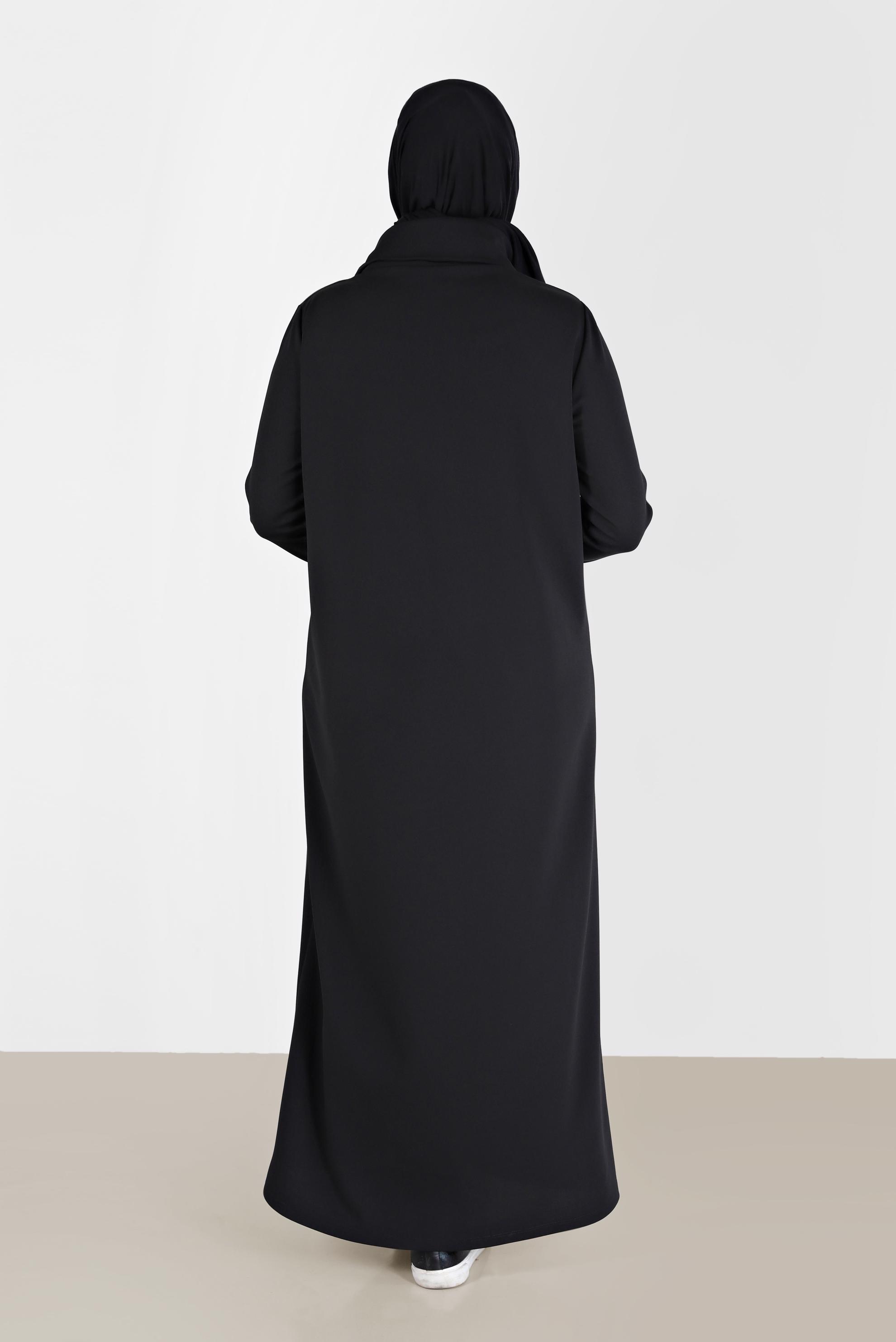 Vêtements hijab NOIR ROBE ENCOLURE FLUIDE DÉTAIL CHAÎNE 20197
