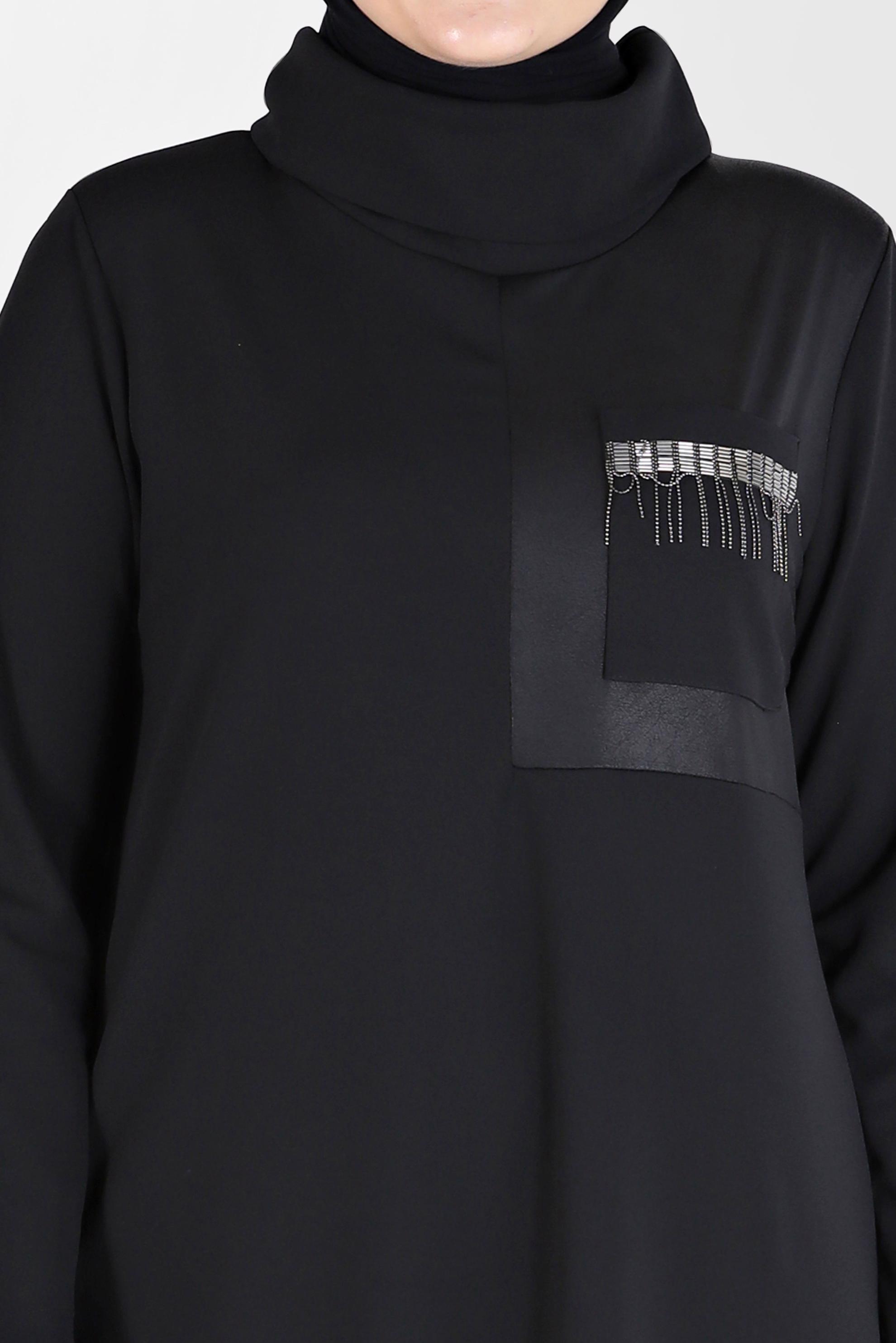 Vêtements hijab NOIR ROBE ENCOLURE FLUIDE DÉTAIL CHAÎNE 20197