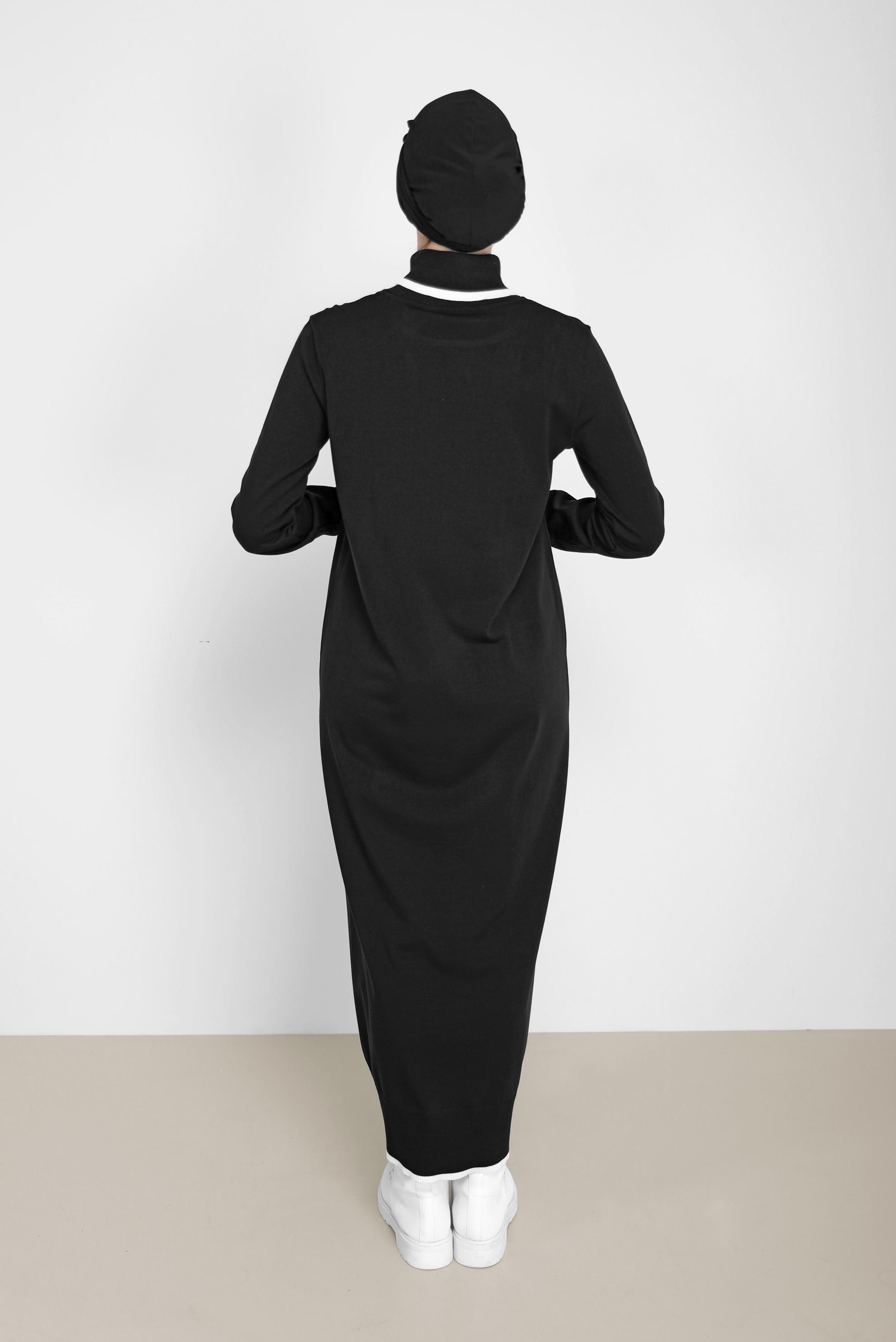 Tesettür giyim SİYAH BOĞAZLI TRİKO ELBİSE 42014