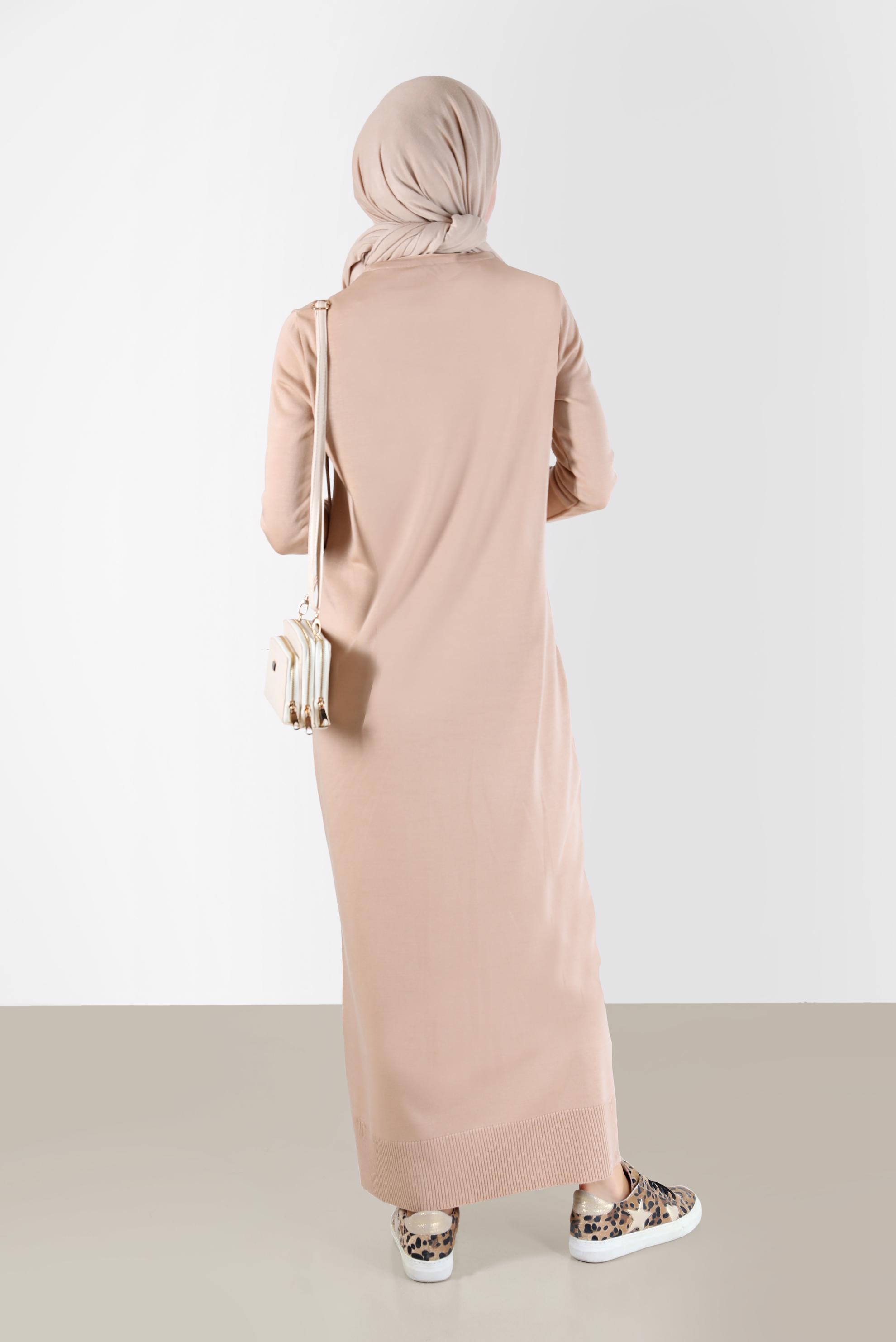 Tesettür giyim BEJ SAÇ ÖRGÜ DESENLİ TRİKO ELBİSE 42015