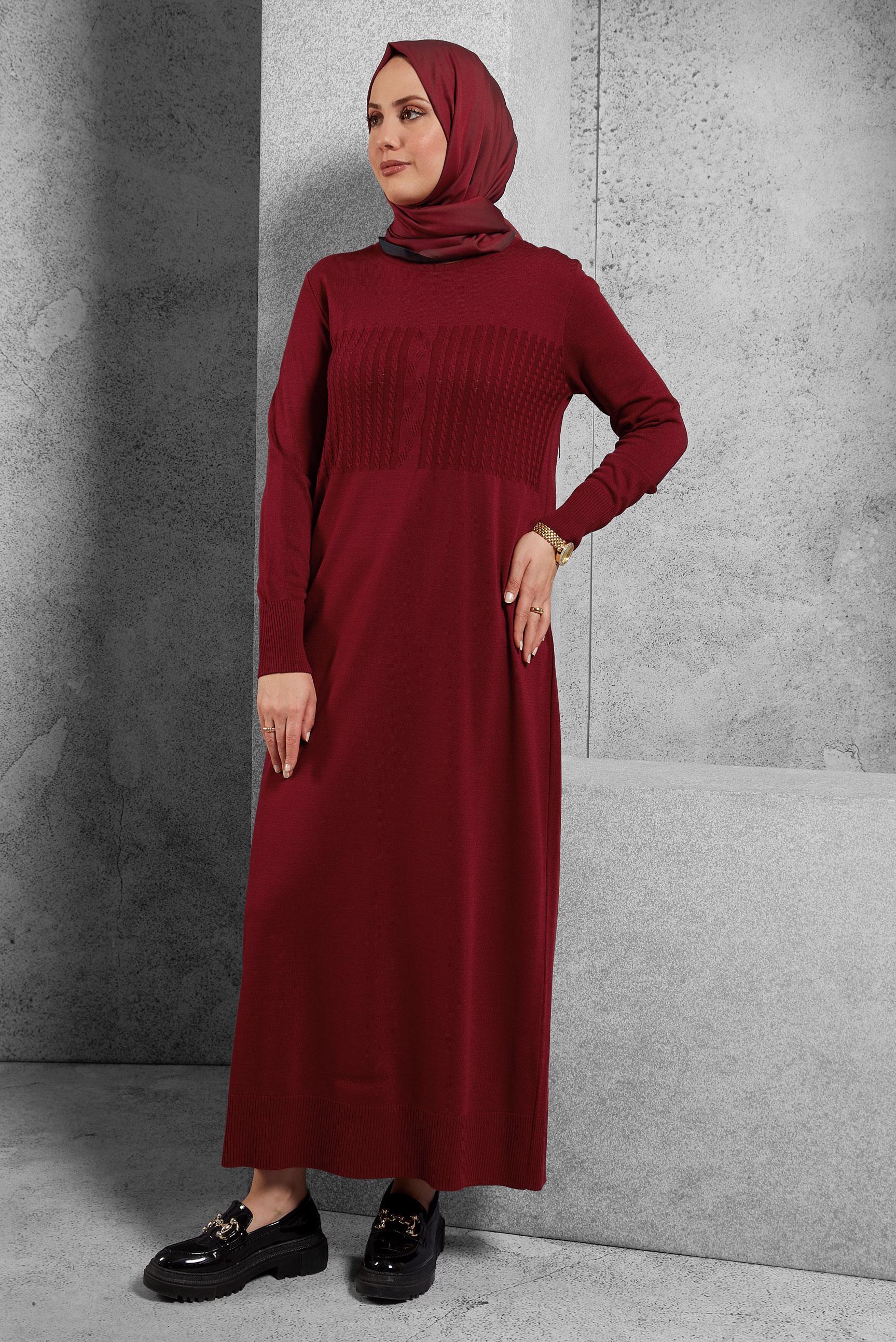 Tesettür giyim KIRMIZI SAÇ ÖRGÜ DESENLİ TRİKO ELBİSE 42015