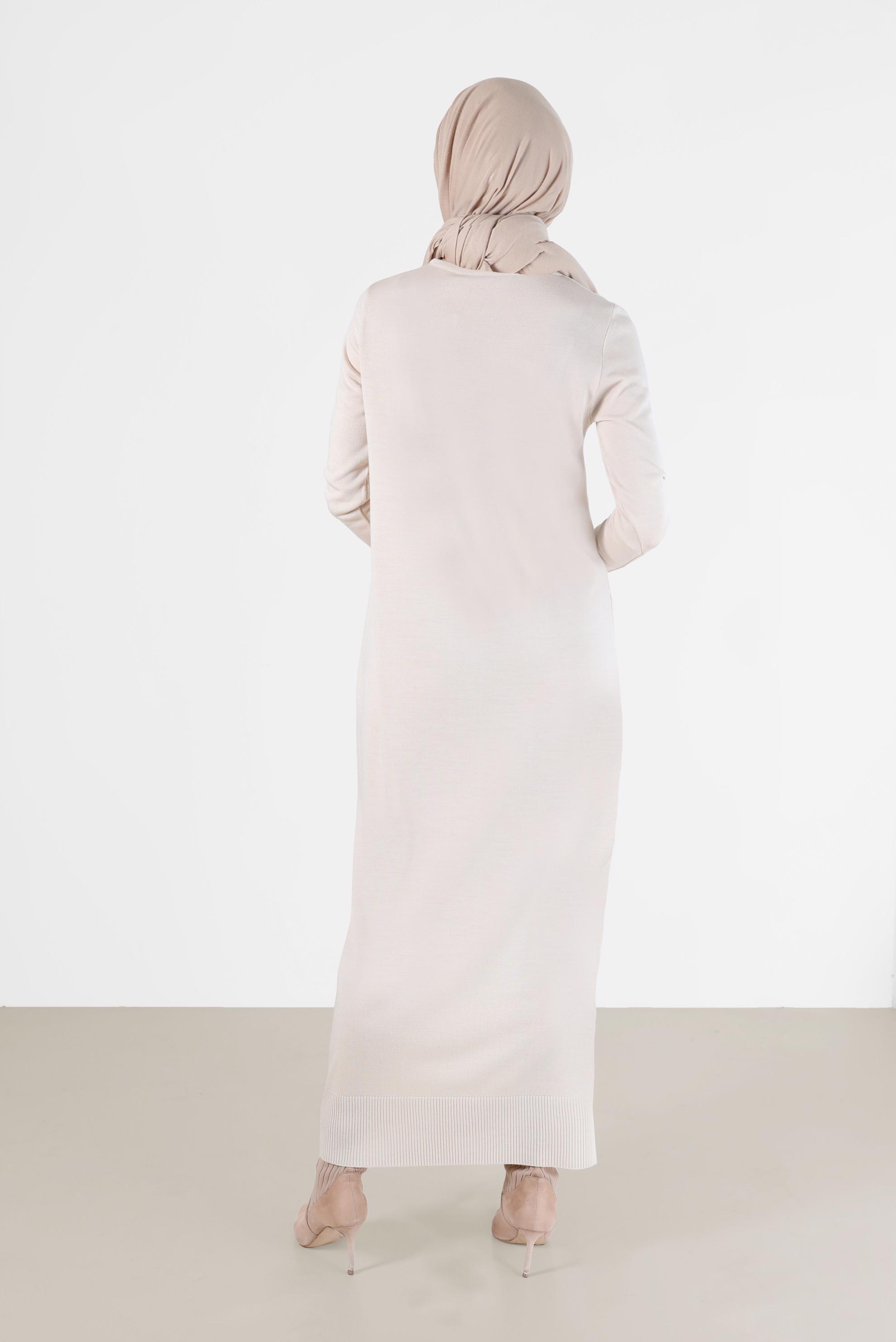 Tesettür giyim BEJ SAÇ ÖRGÜ DESENLİ TRİKO ELBİSE 42015