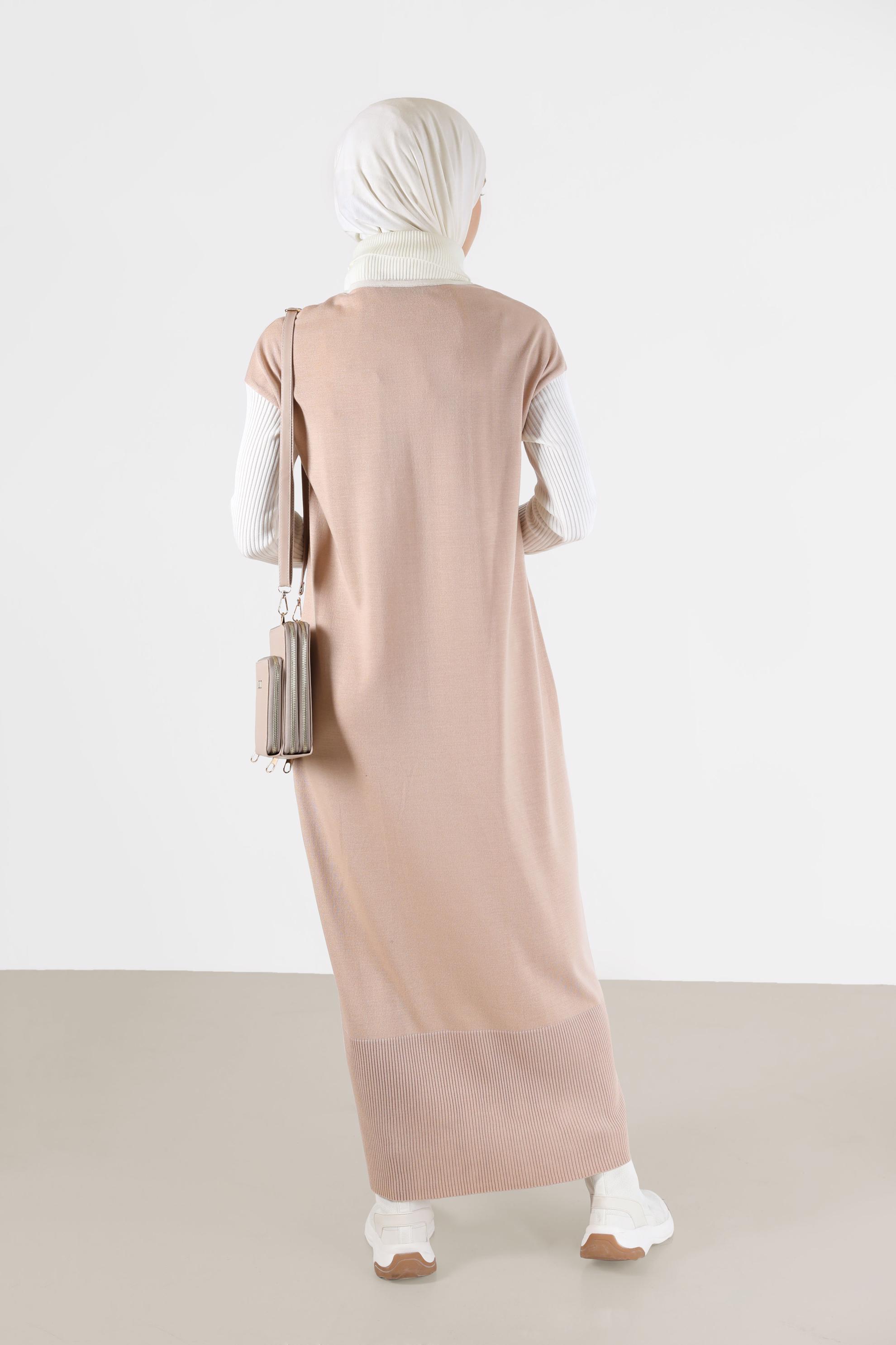 Hijab clothing BEIGE KNITWEAR DRESS 42018