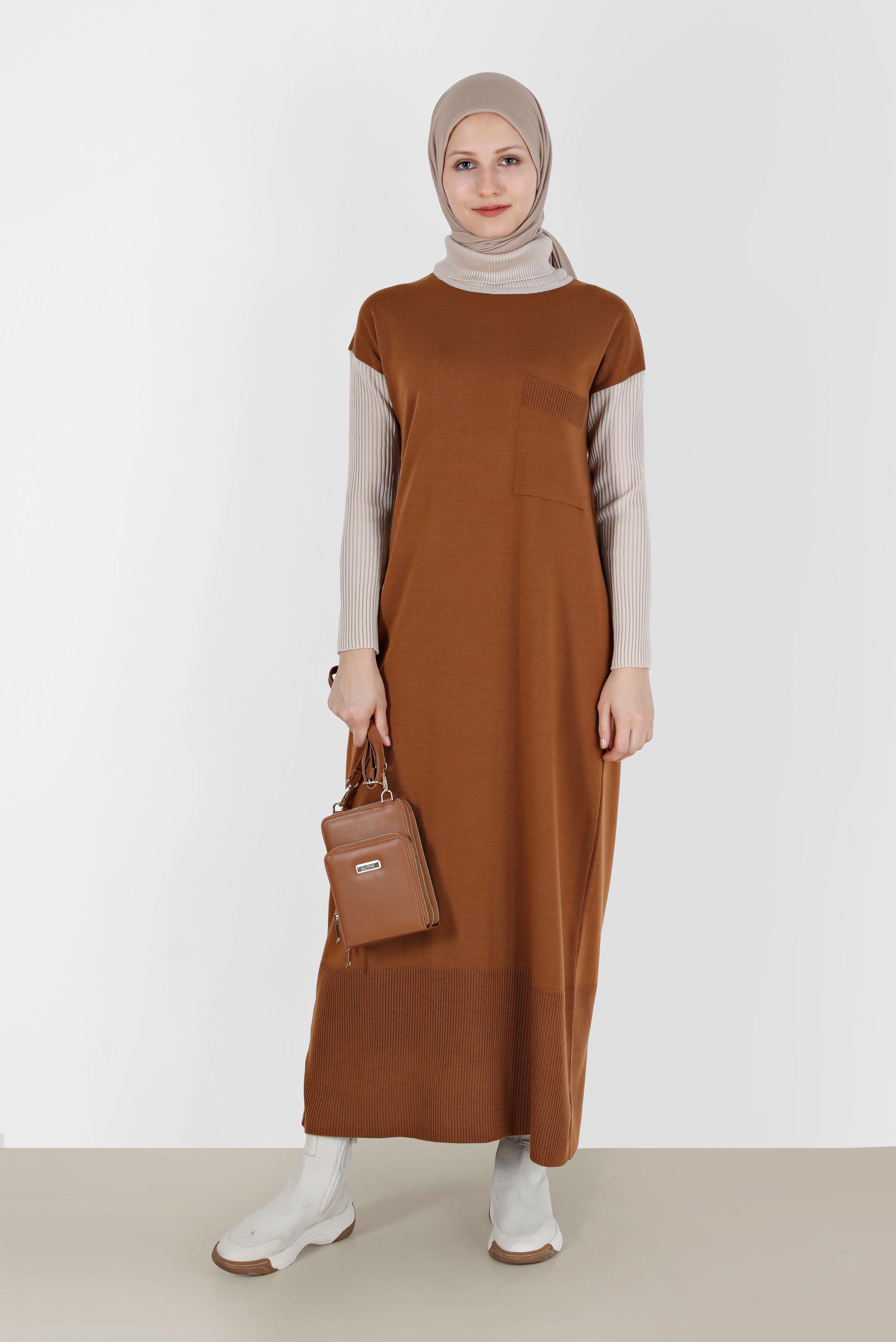 Tesettür giyim SARI İKİ RENKLİ TRİKO ELBİSE 42018