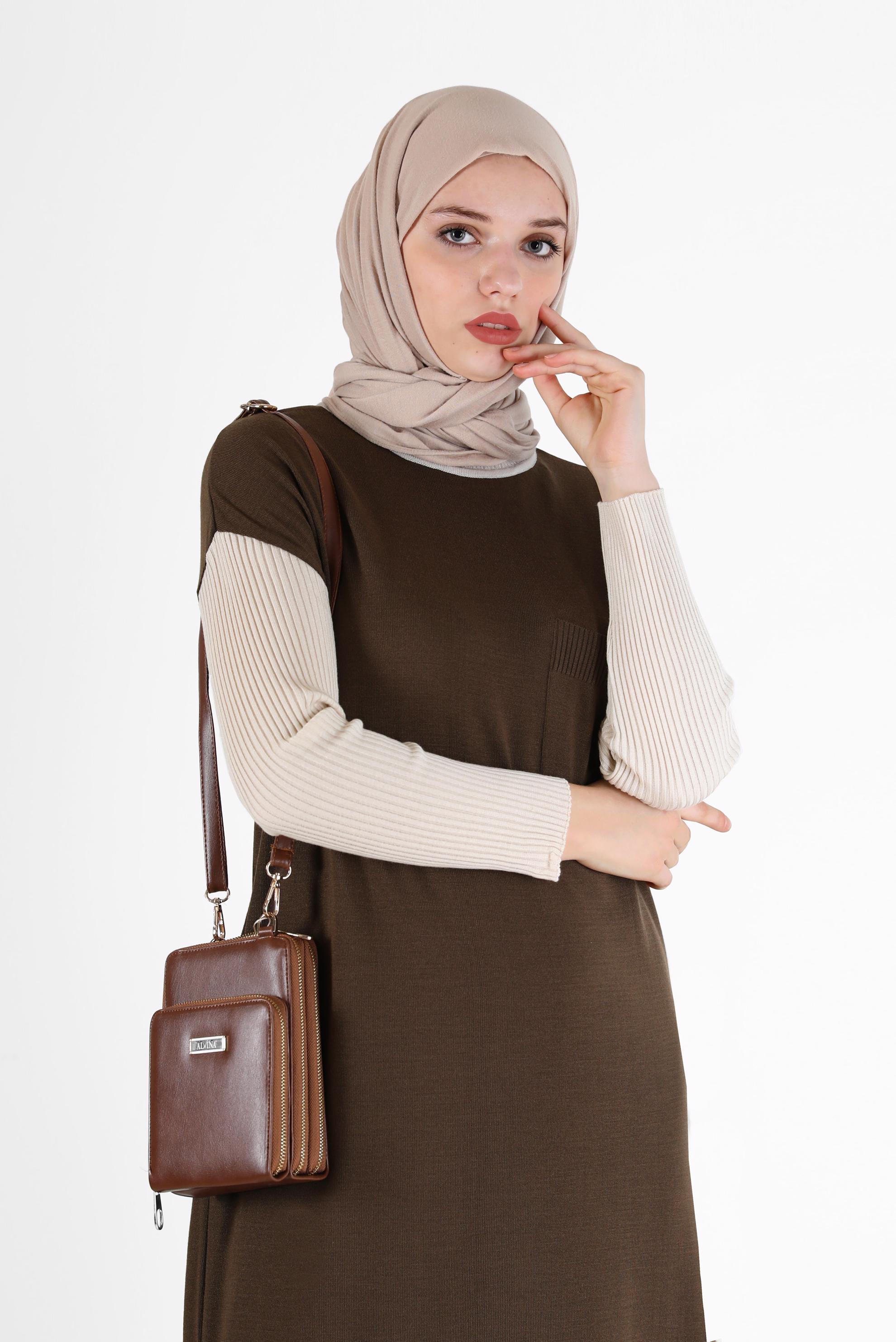 Tesettür giyim KAHVE İKİ RENKLİ TRİKO ELBİSE 42018