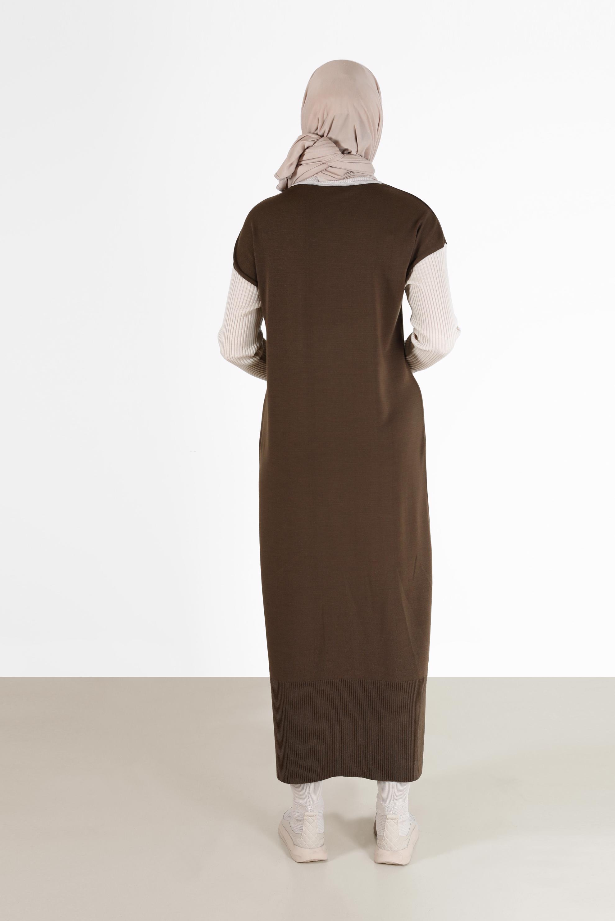 Tesettür giyim KAHVE İKİ RENKLİ TRİKO ELBİSE 42018