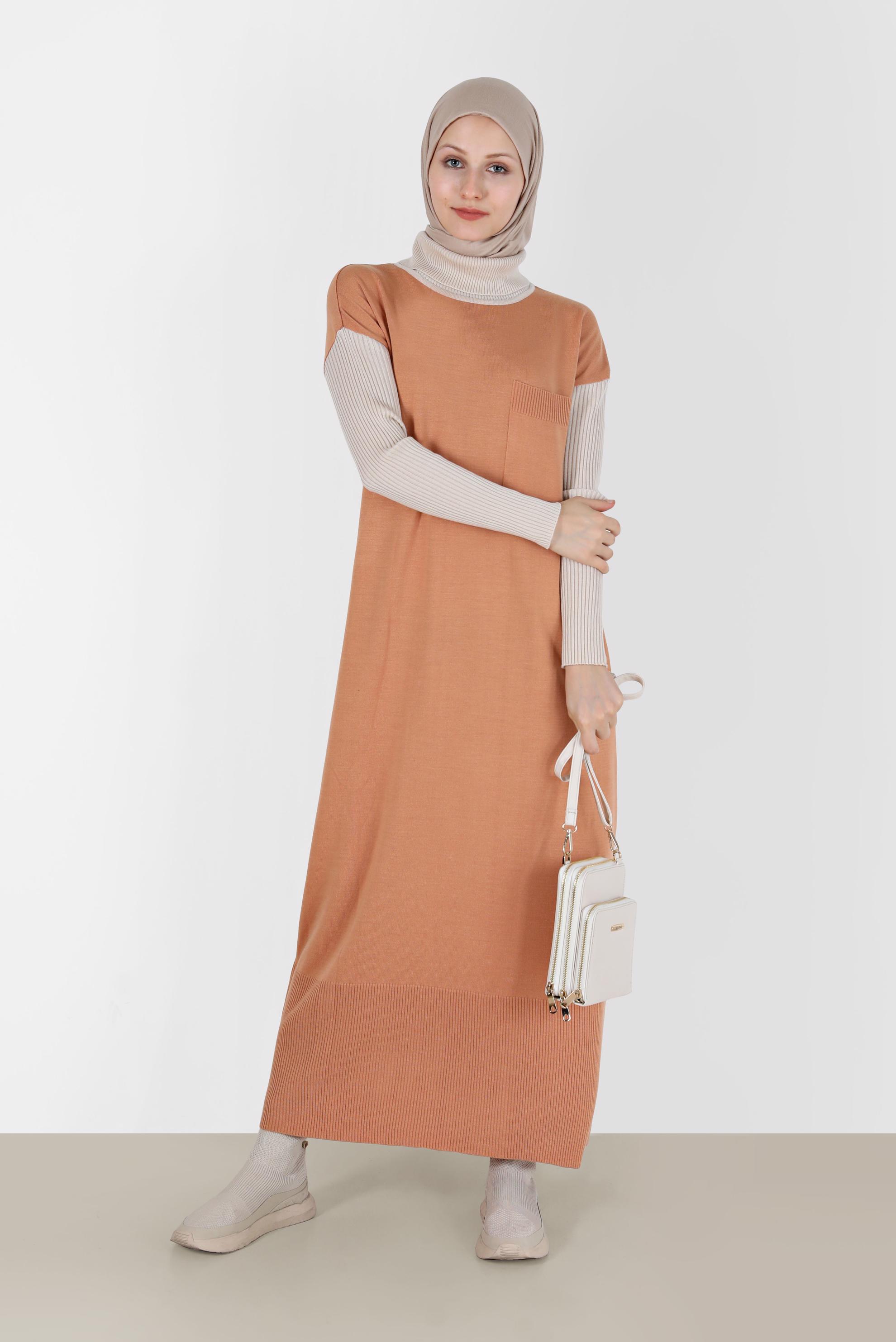 Tesettür giyim PEMBE İKİ RENKLİ TRİKO ELBİSE 42018