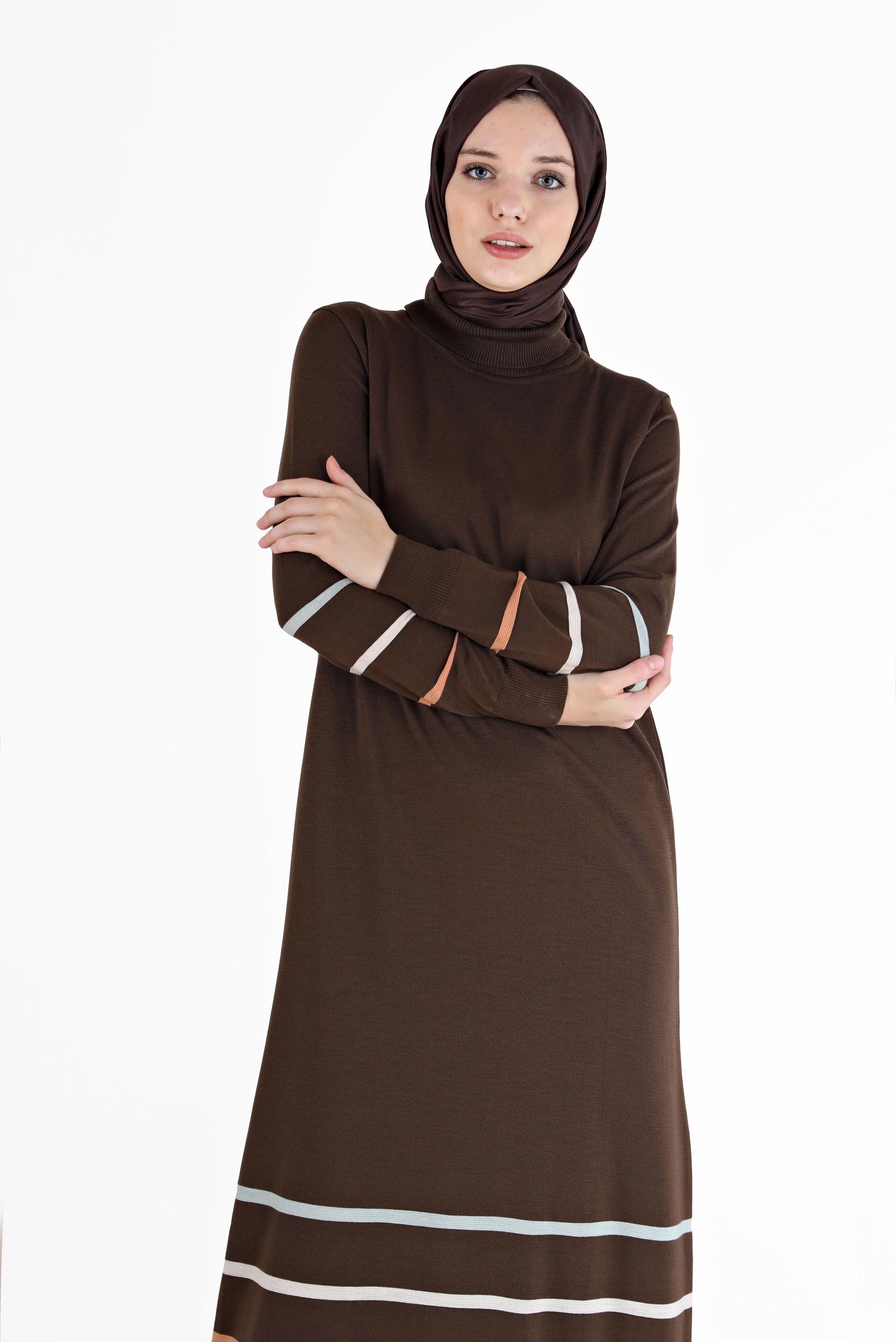 Hijab clothing BROWN STRIPE DETAIL KNITWEAR TUNIC 42024 