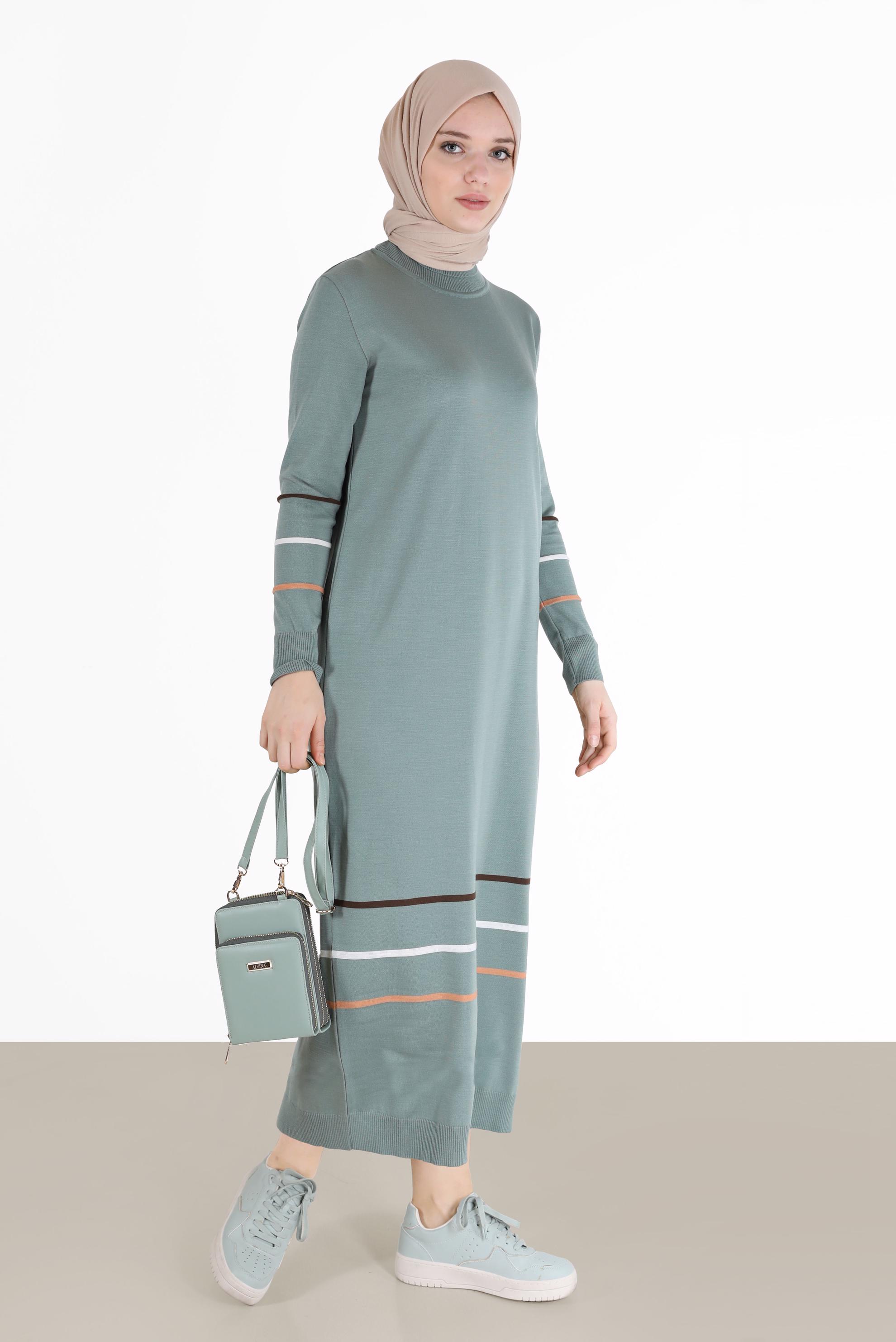 Hijab clothing GREEN STRIPE DETAIL KNITWEAR TUNIC 42024 