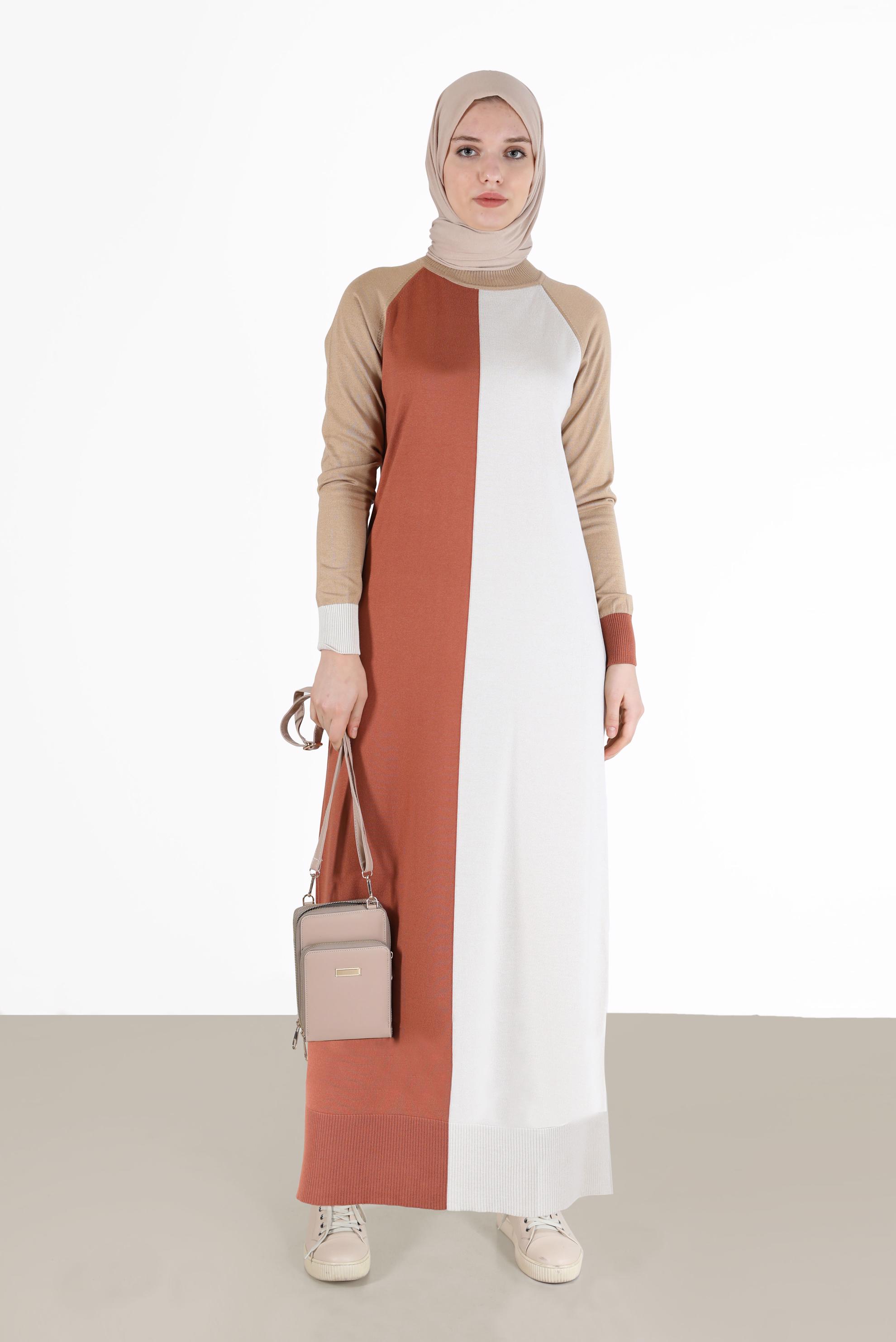 Tesettür giyim TURUNCU ÜÇ RENKLİ TRİKO ELBİSE 42084 