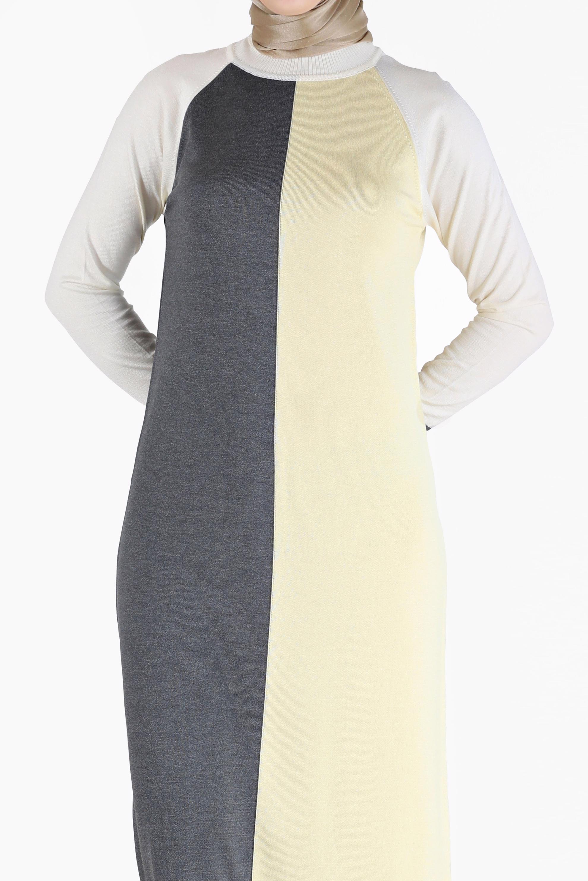 Tesettür giyim GRİ ÜÇ RENKLİ TRİKO ELBİSE 42084 