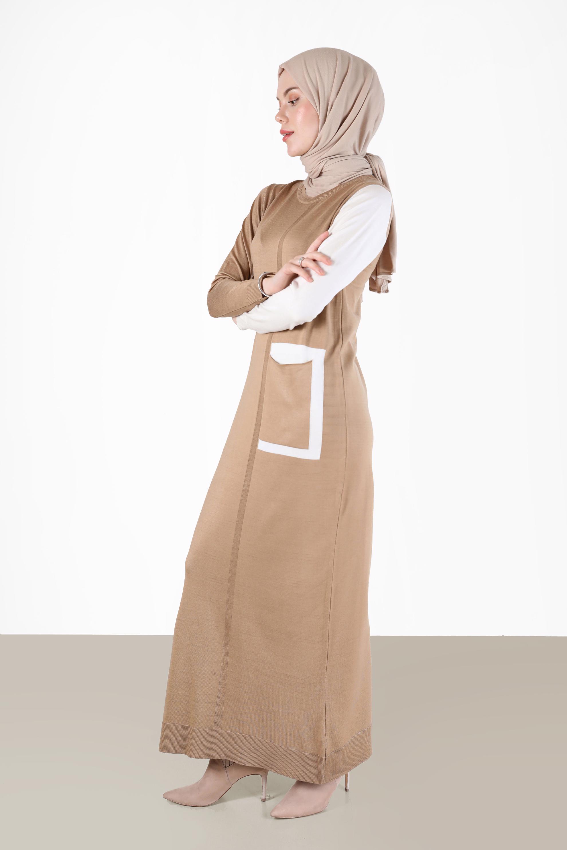 Vêtements hijab BRUN ROBE EN MAILLE 2 COULEURS DÉTAIL POCHE 42115