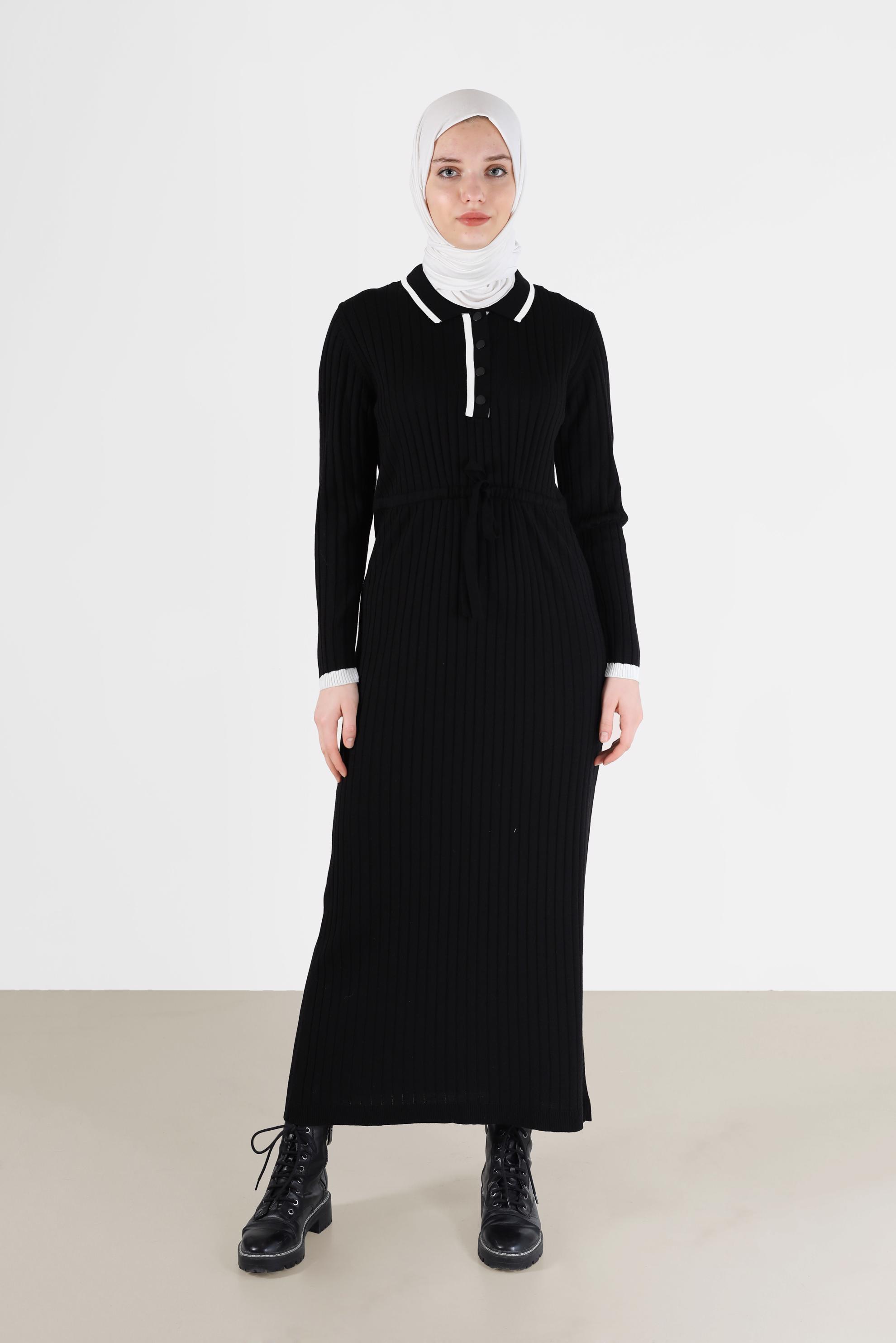 Tesettür giyim SİYAH POLO YAKA FİTİLLİ TRİKO ELBİSE 42122 