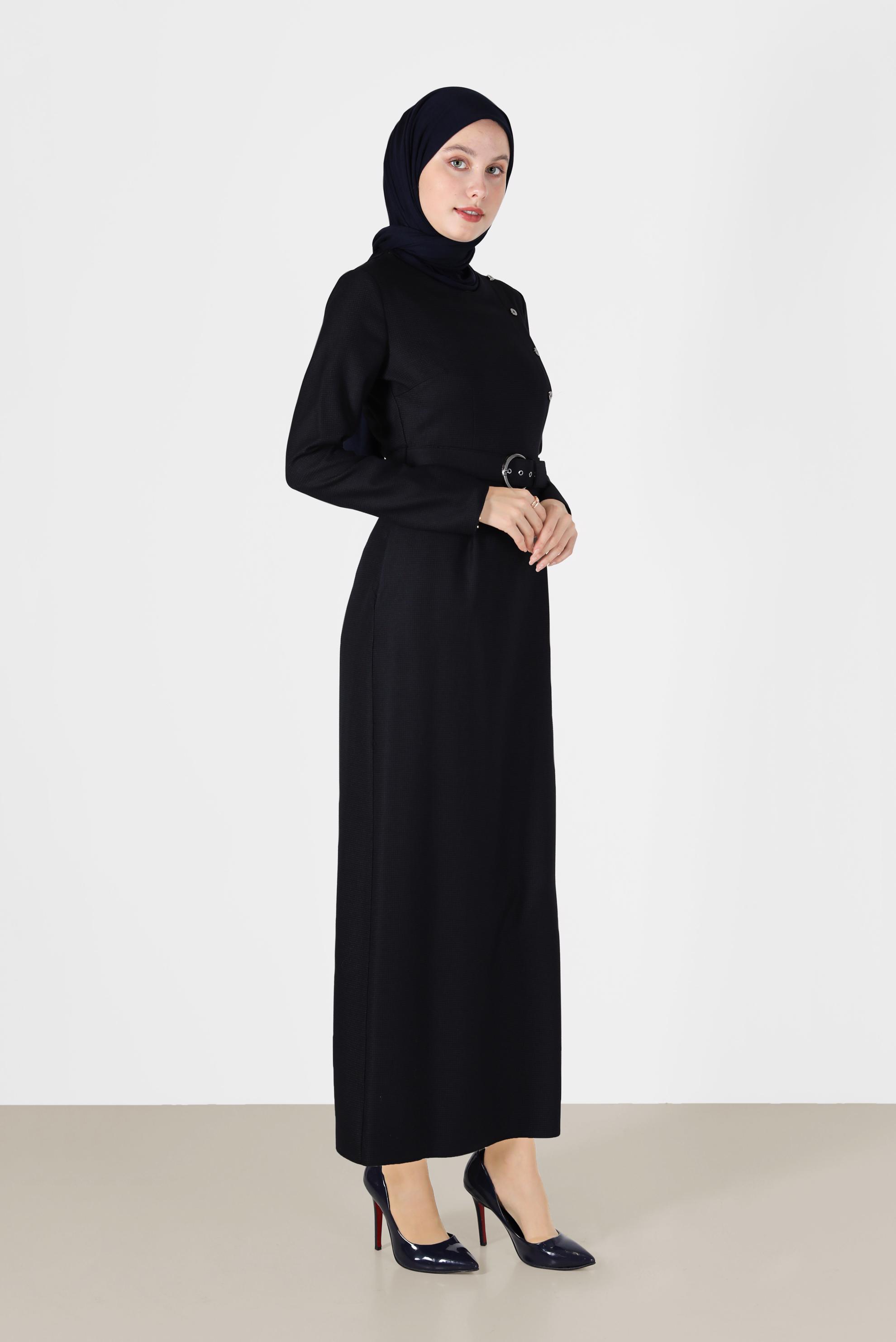 Vêtements hijab BLEU MARINE ROBE CLASSIQUE AVEC CEINTURE ET BOUTONS 42192