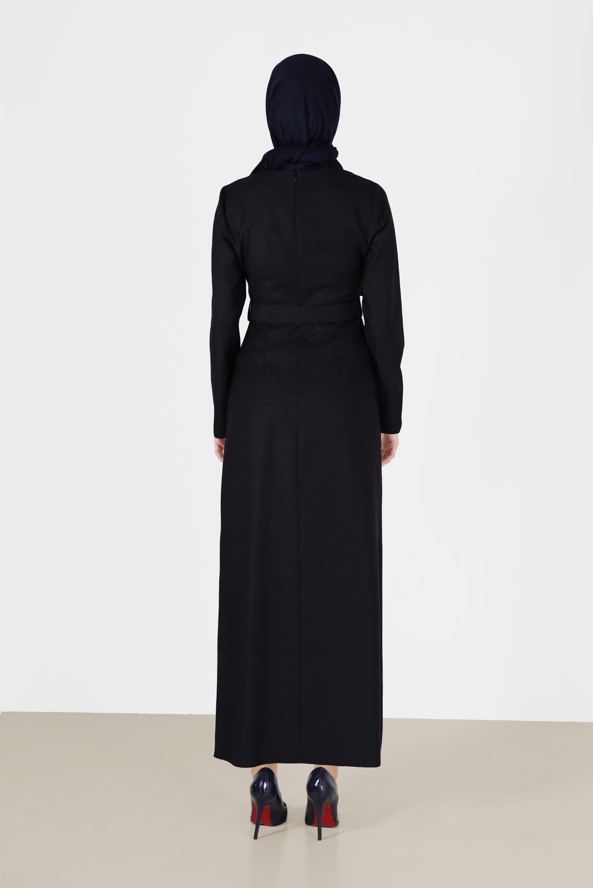 Vêtements hijab BLEU MARINE ROBE CLASSIQUE AVEC CEINTURE ET BOUTONS 42192