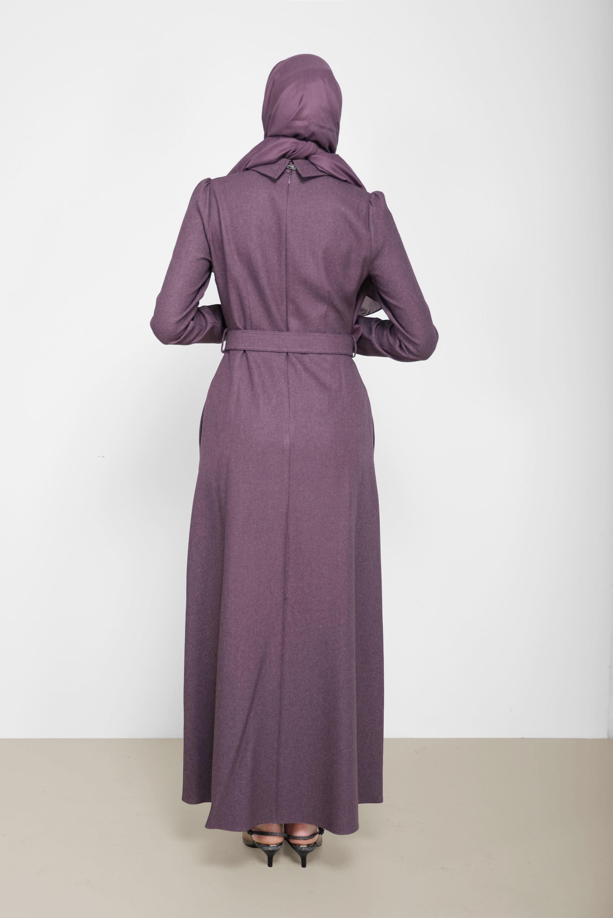 Tesettür giyim MOR ARKADAN FERMUARLI KEMERLİ ELBİSE 42221 