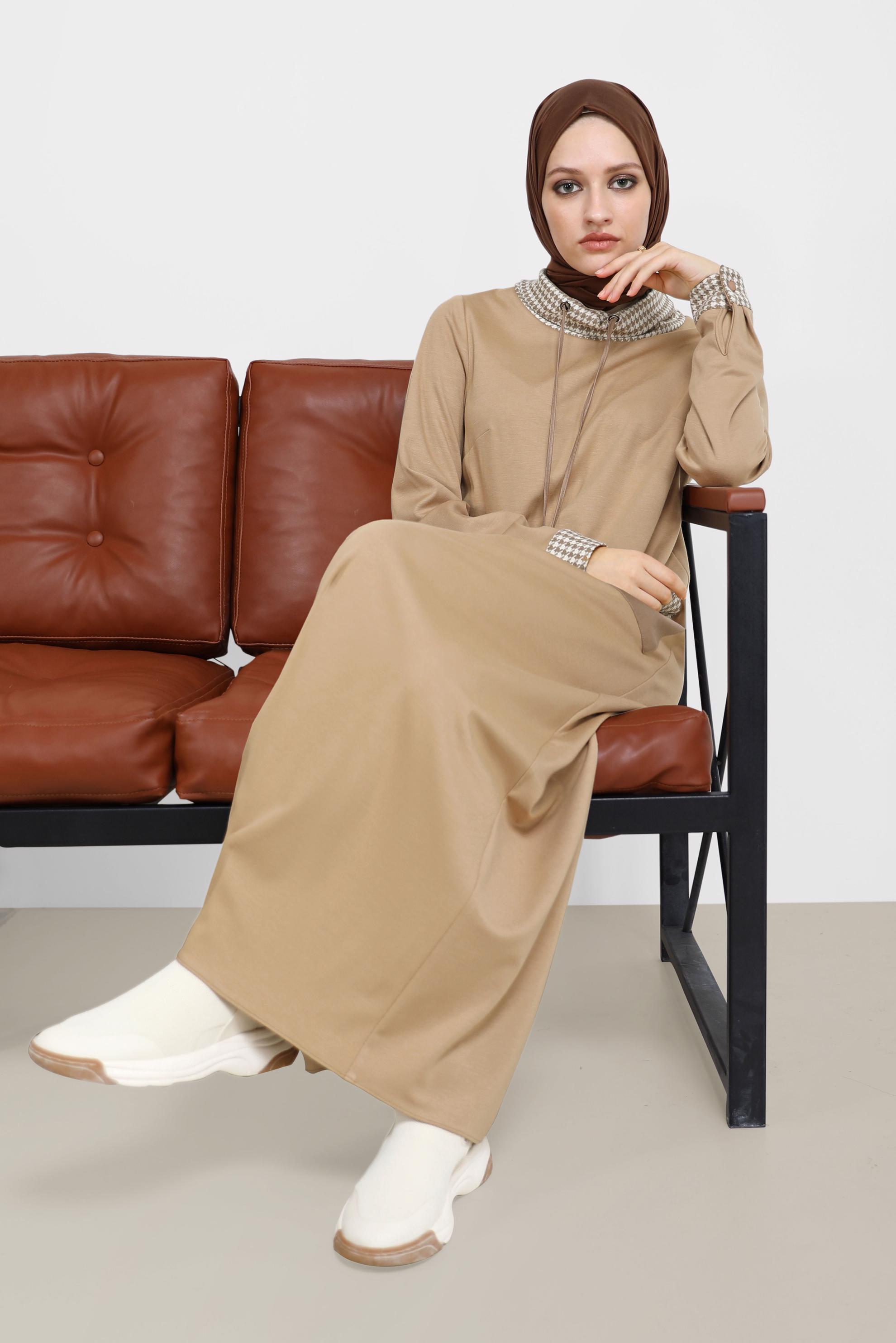 Tesettür giyim TABA KAZAYAĞI DETAYLI ELBİSE 42227 