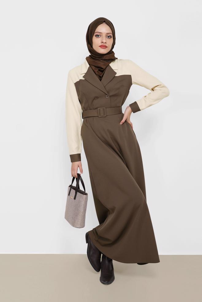 Tesettür giyim  KEMERLİ İKİ RENKLİ KLASİK YAKA ELBİSE 42248 - ALVİNA