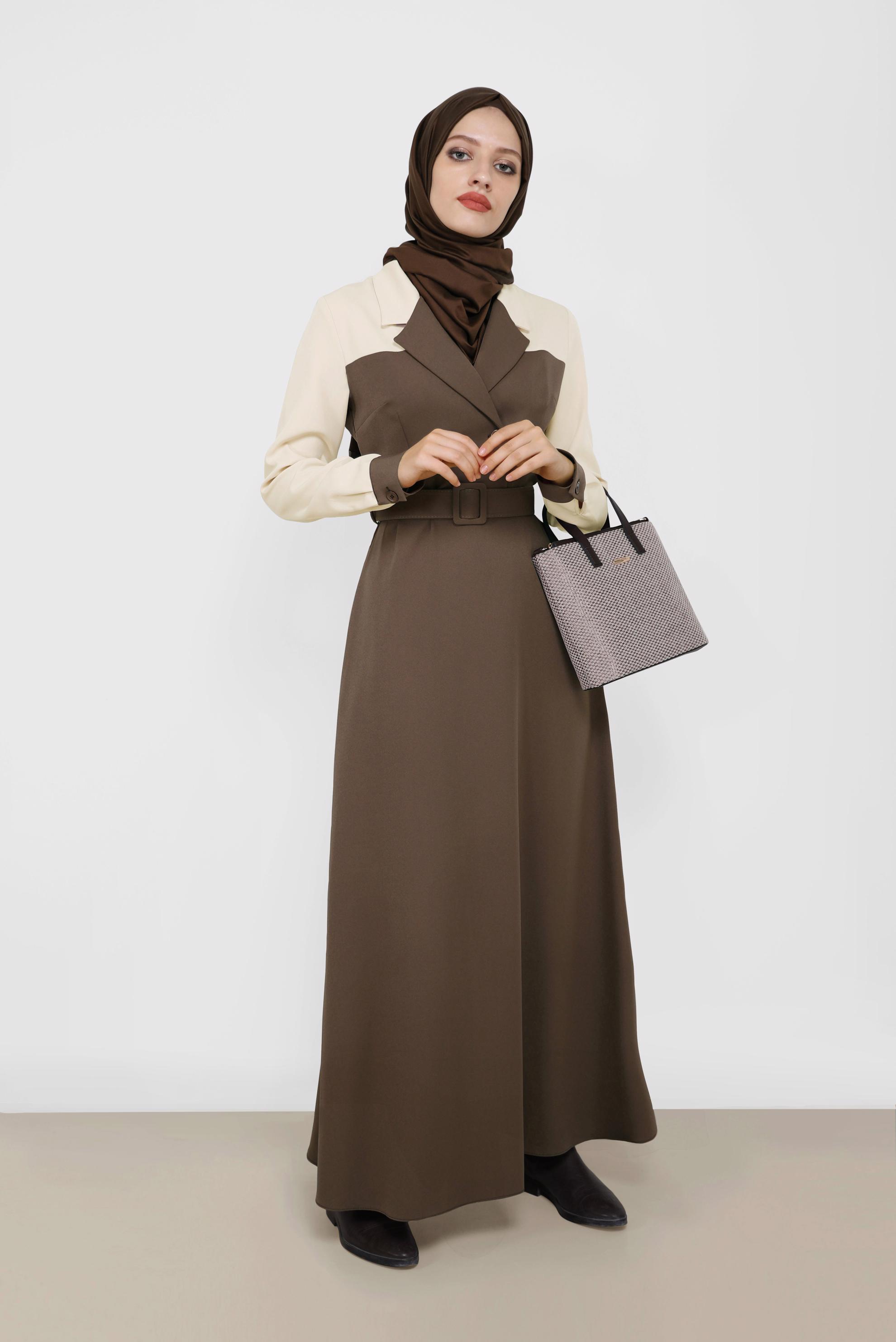 Tesettür giyim VİZON KEMERLİ İKİ RENKLİ KLASİK YAKA ELBİSE 42248