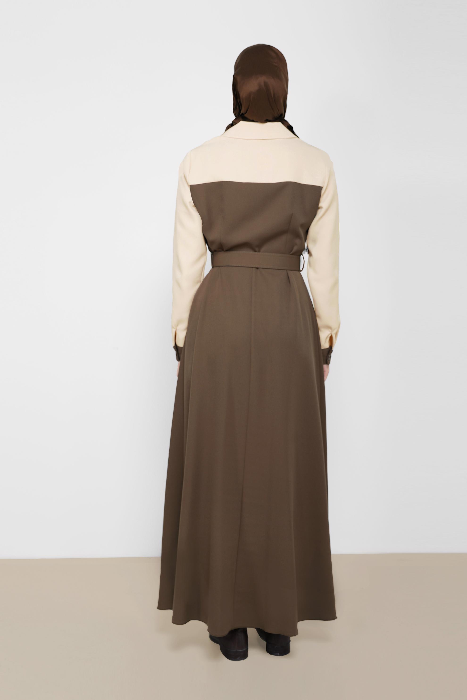 Tesettür giyim VİZON KEMERLİ İKİ RENKLİ KLASİK YAKA ELBİSE 42248