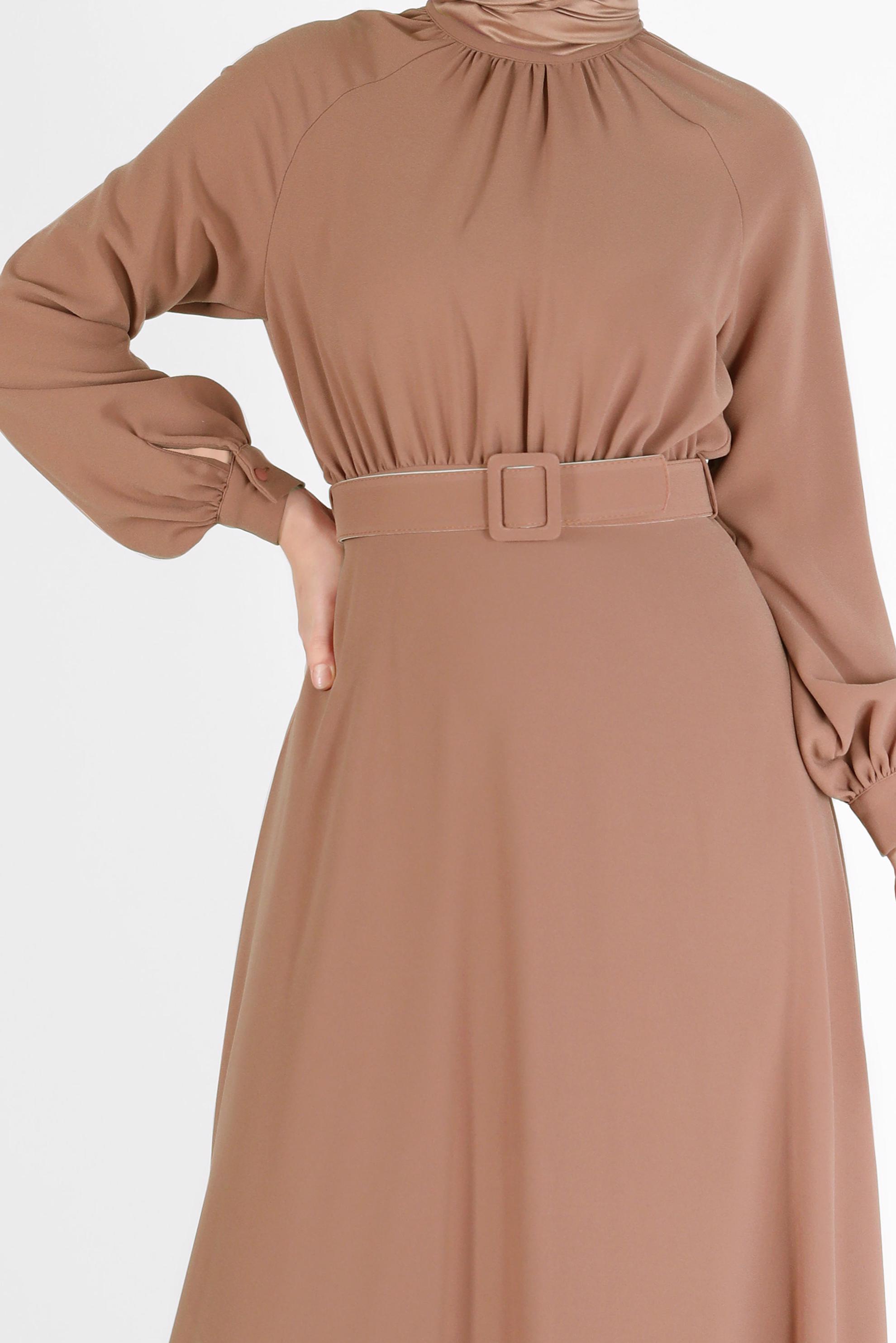Tesettür giyim KAHVE BELİ KUŞAKLI KREP ELBİSE 42298 