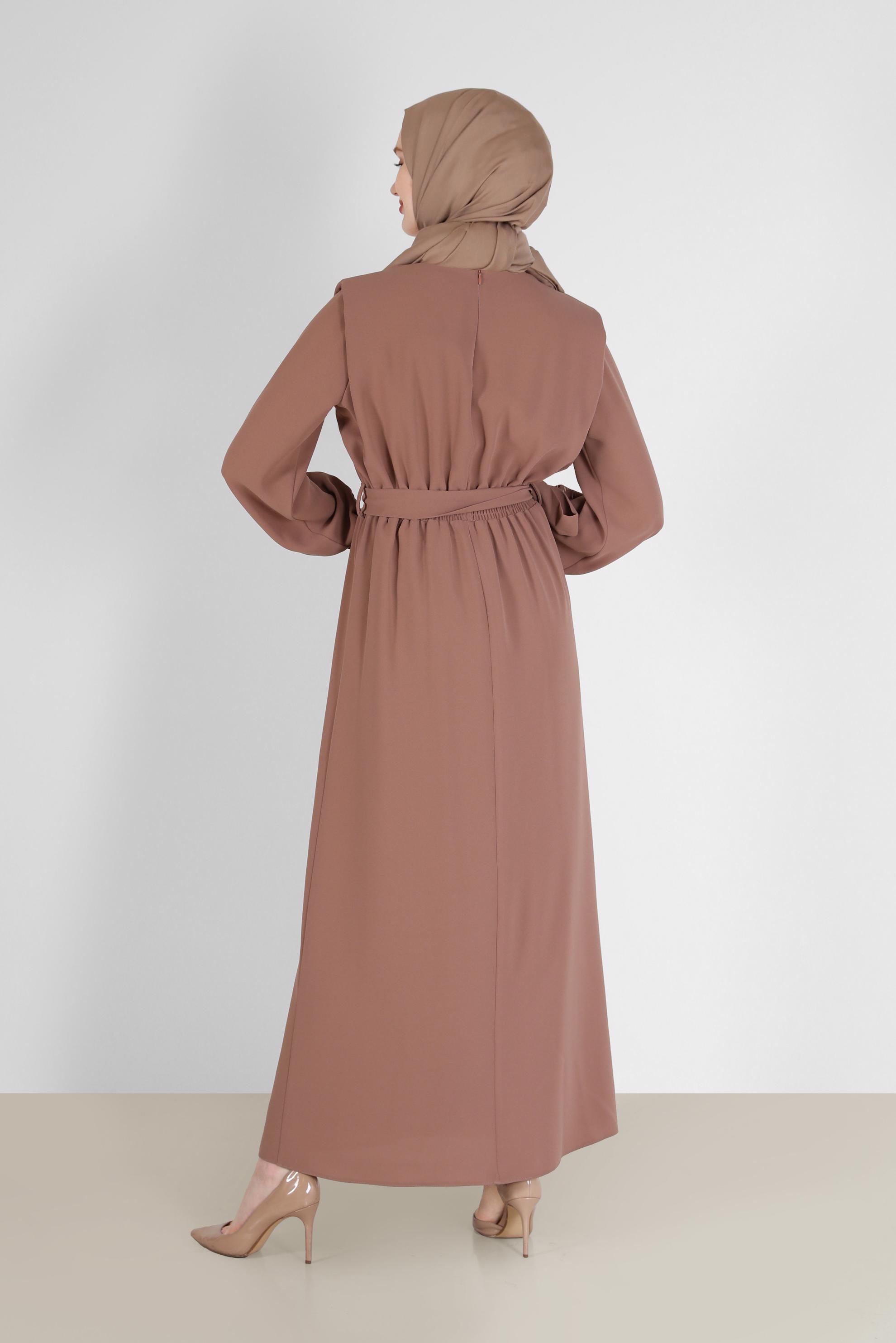 Tesettür giyim KAHVE BELİ KUŞAKLI KREP ELBİSE 42313 